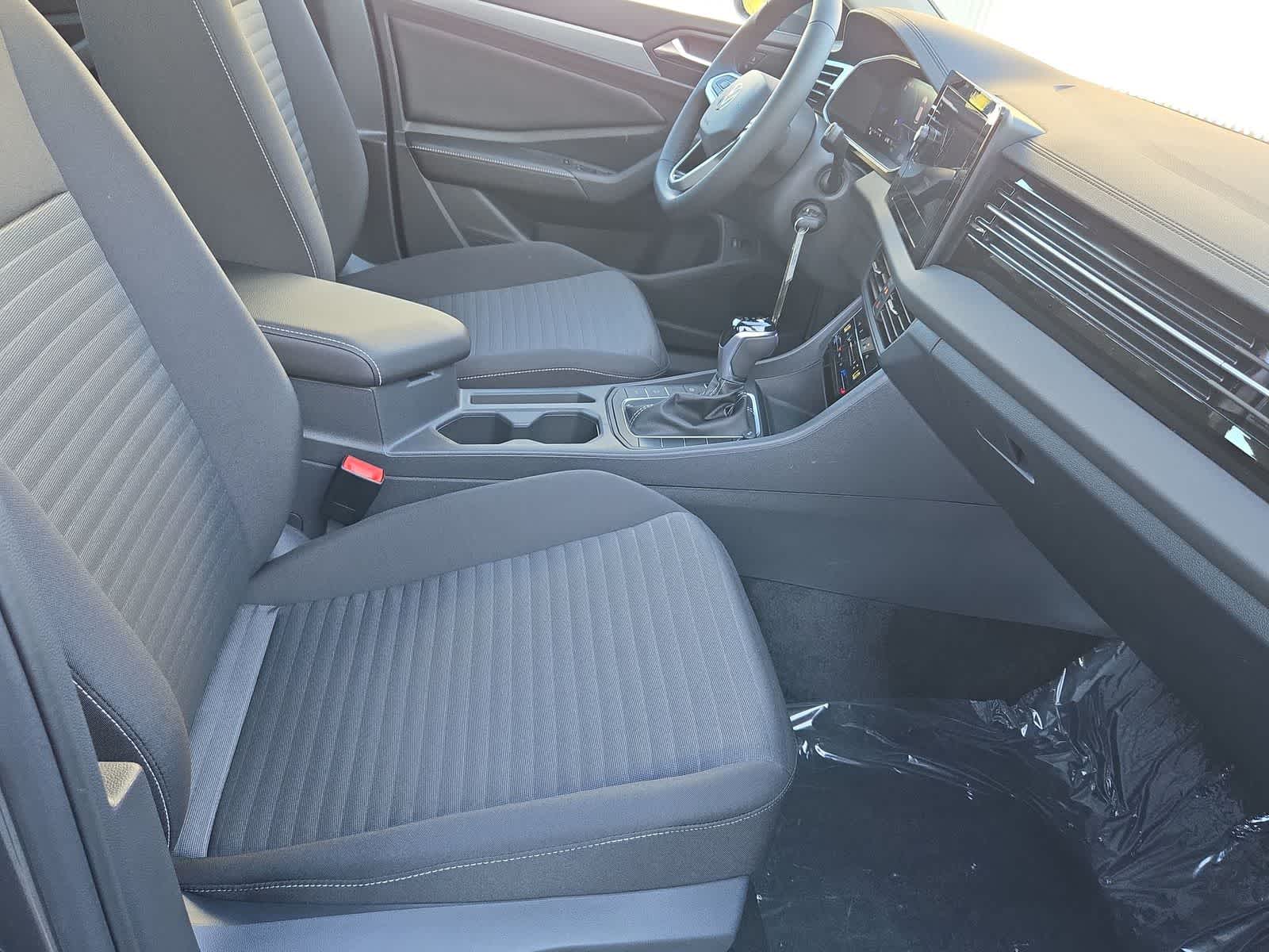 Thumbnail: 2026 Volkswagen Jetta - 20