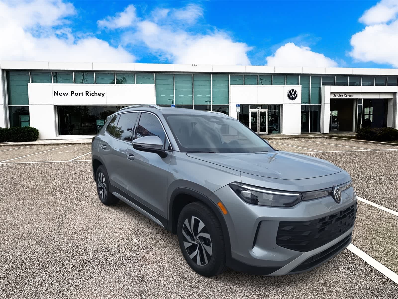 Thumbnail: 2025 Volkswagen Tiguan - 2