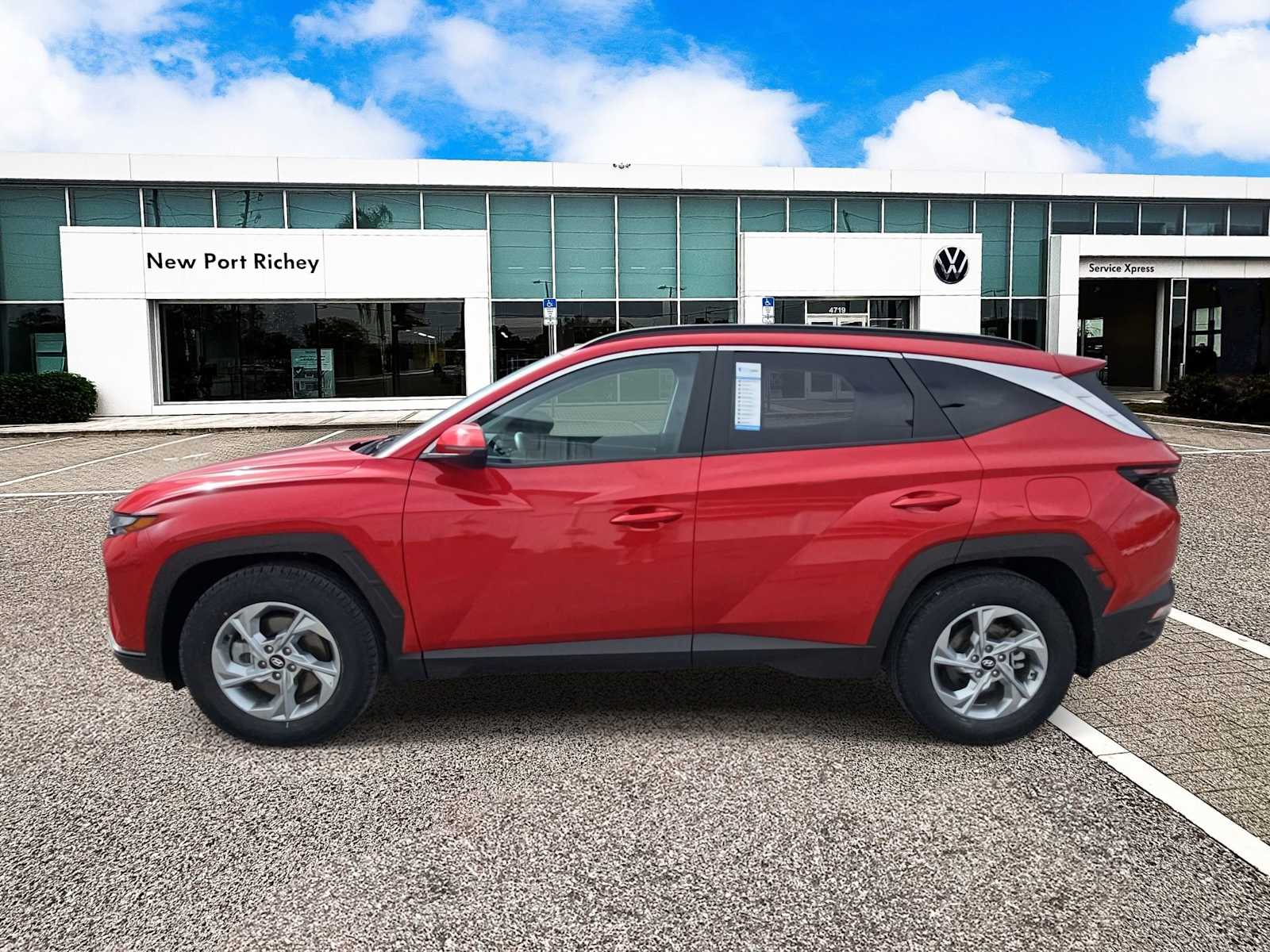 Thumbnail: 2023 Hyundai Tucson - 5
