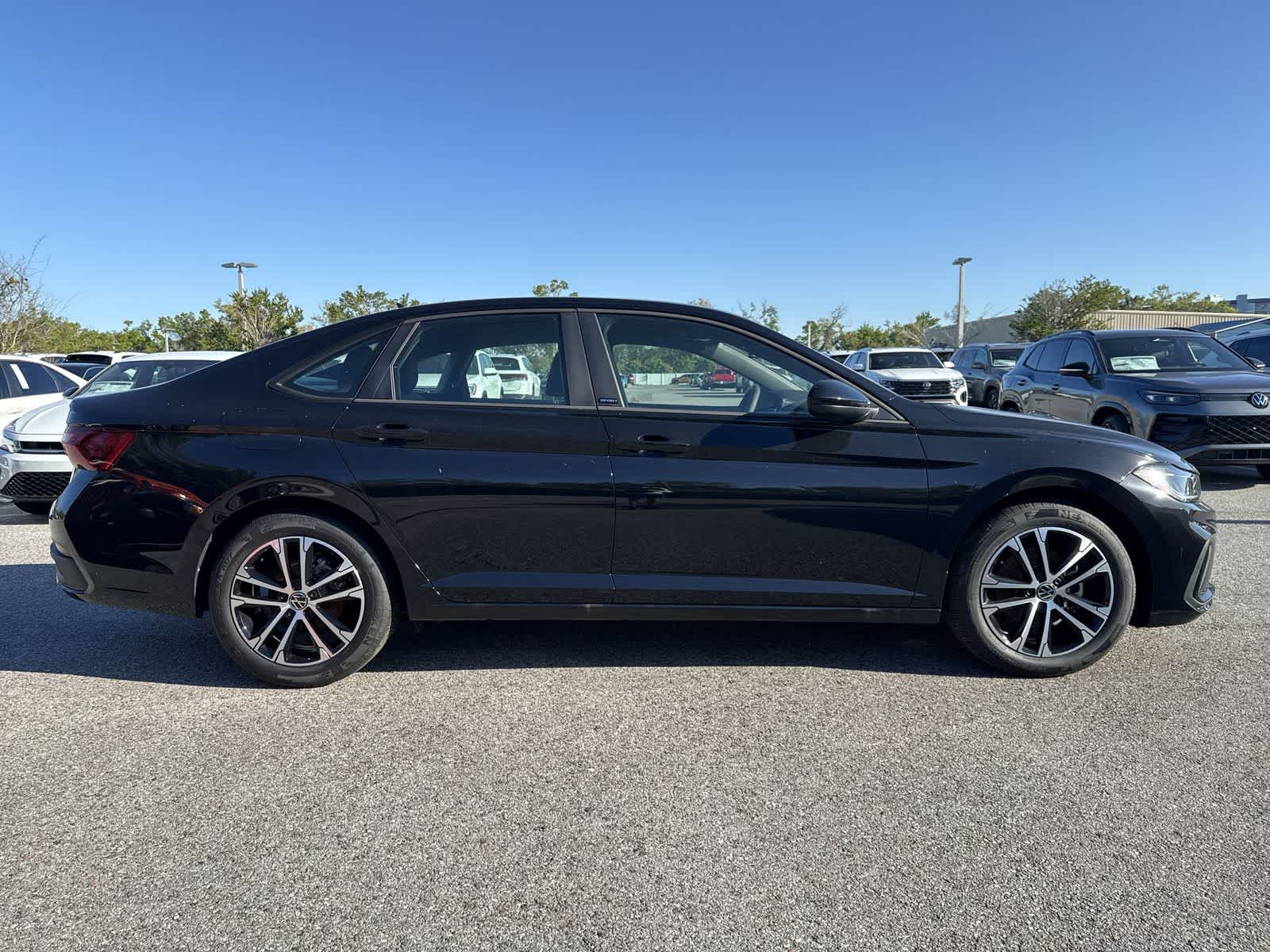 Thumbnail: 2026 Volkswagen Jetta - 7