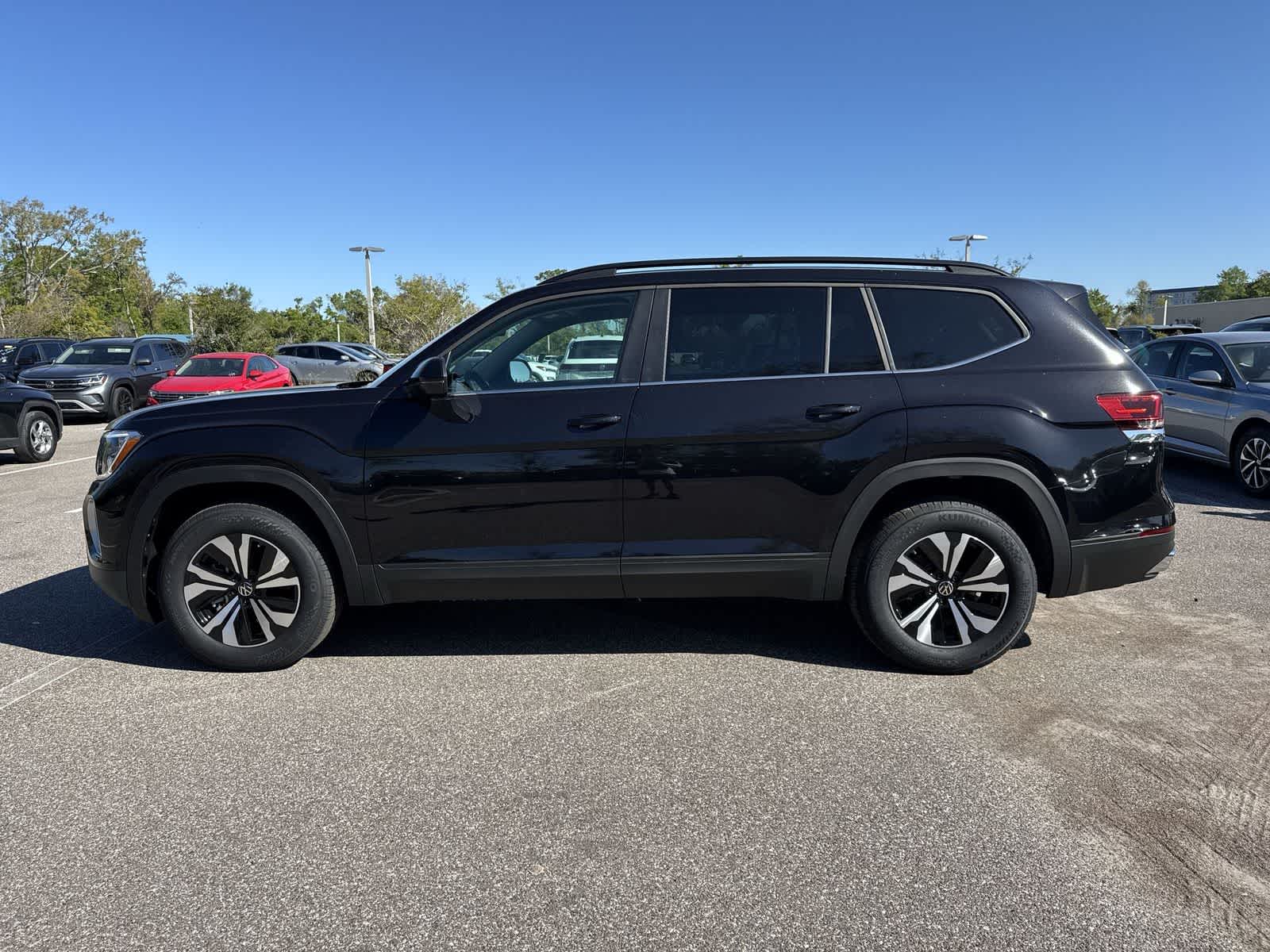 Thumbnail: 2026 Volkswagen Atlas - 2