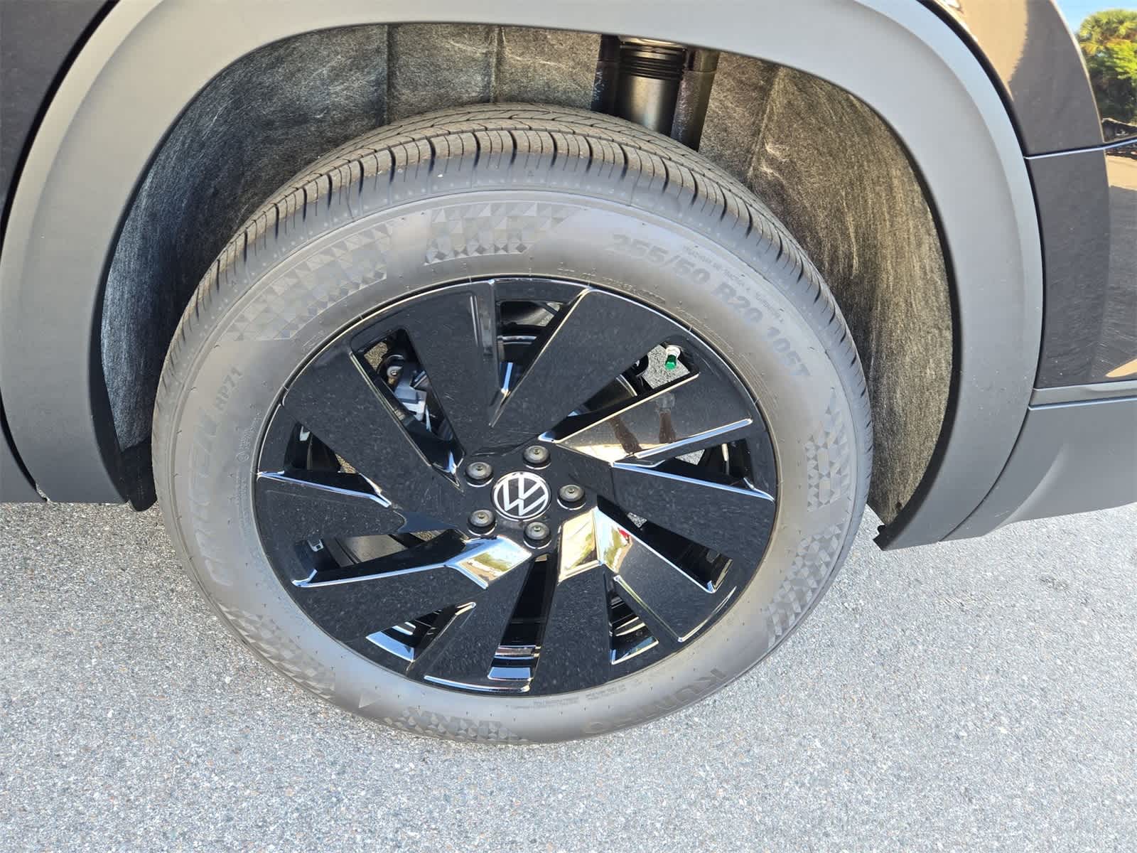 Thumbnail: 2026 Volkswagen Atlas - 14