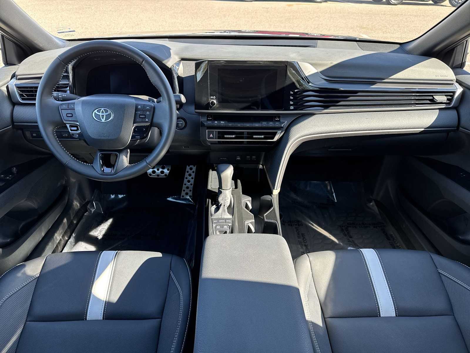 Thumbnail: 2025 Toyota Camry - 14