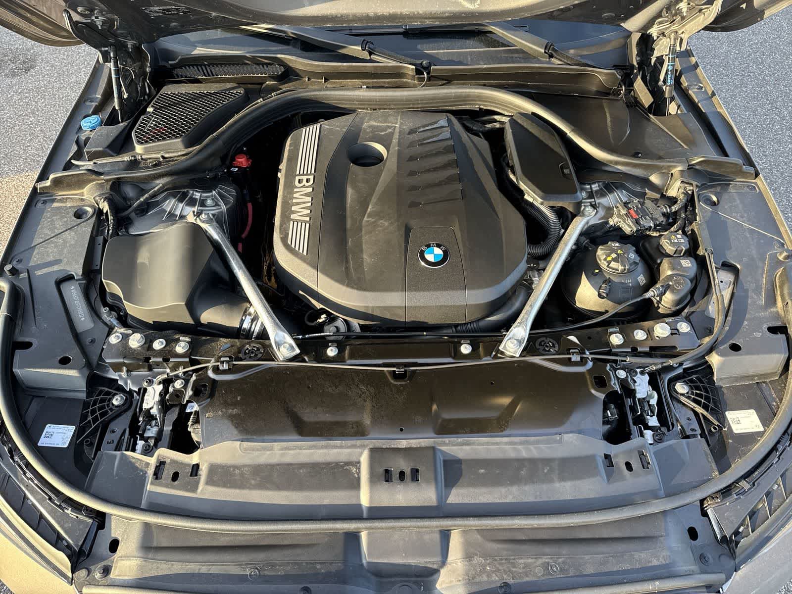 Thumbnail: 2026 BMW 5 Series - 12
