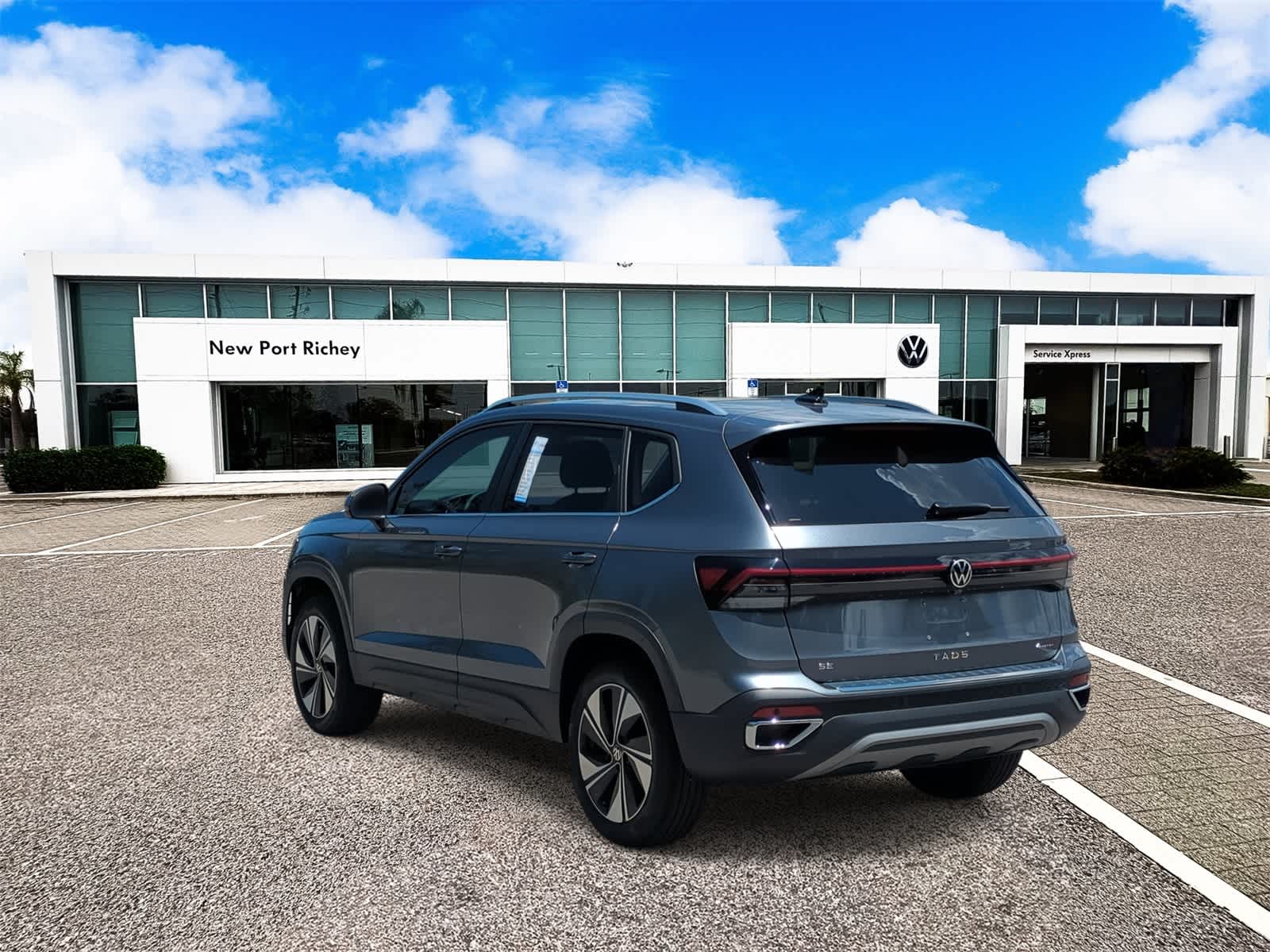 Thumbnail: 2025 Volkswagen Taos - 6