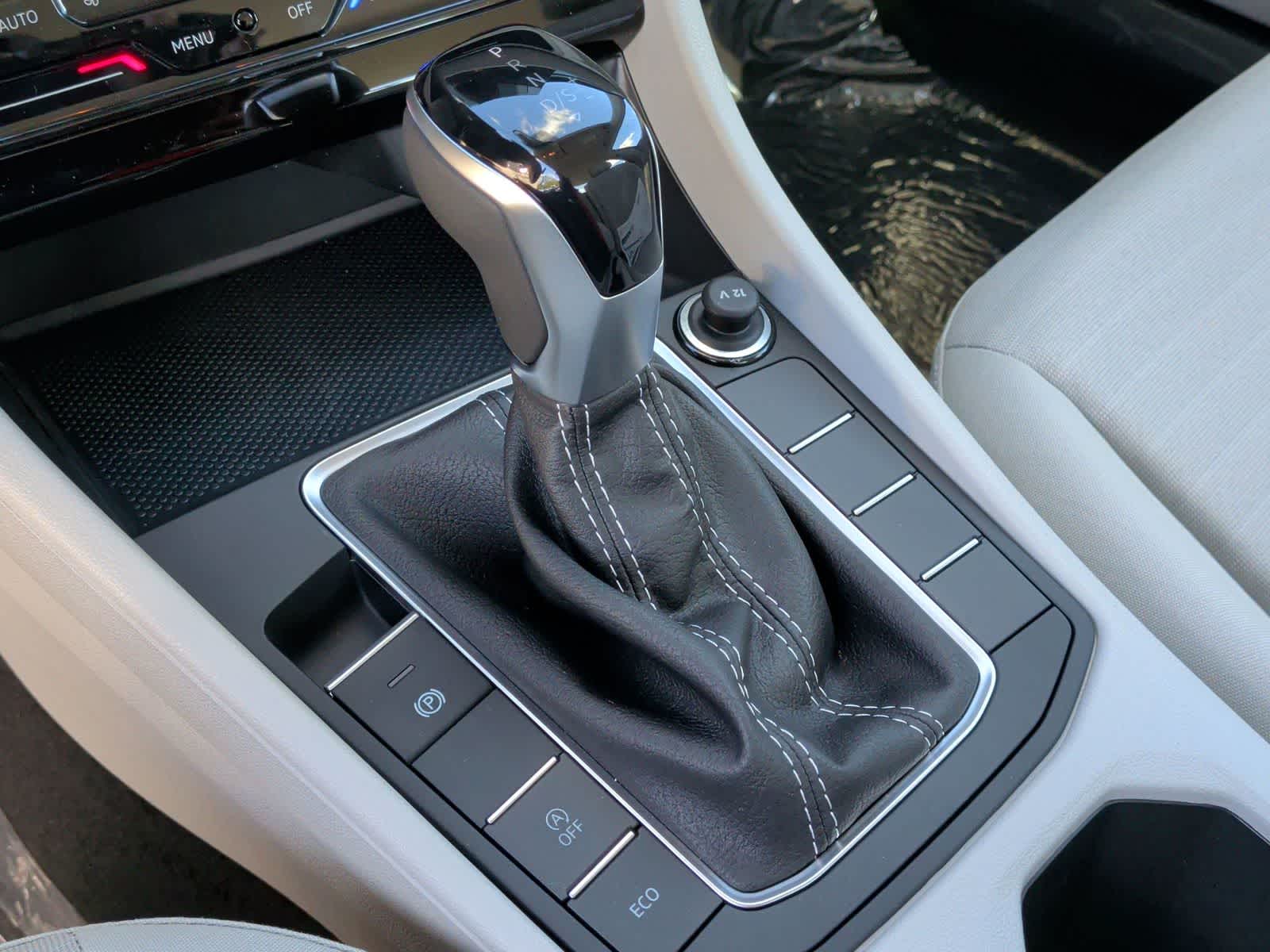 Thumbnail: 2026 Volkswagen Jetta - 30