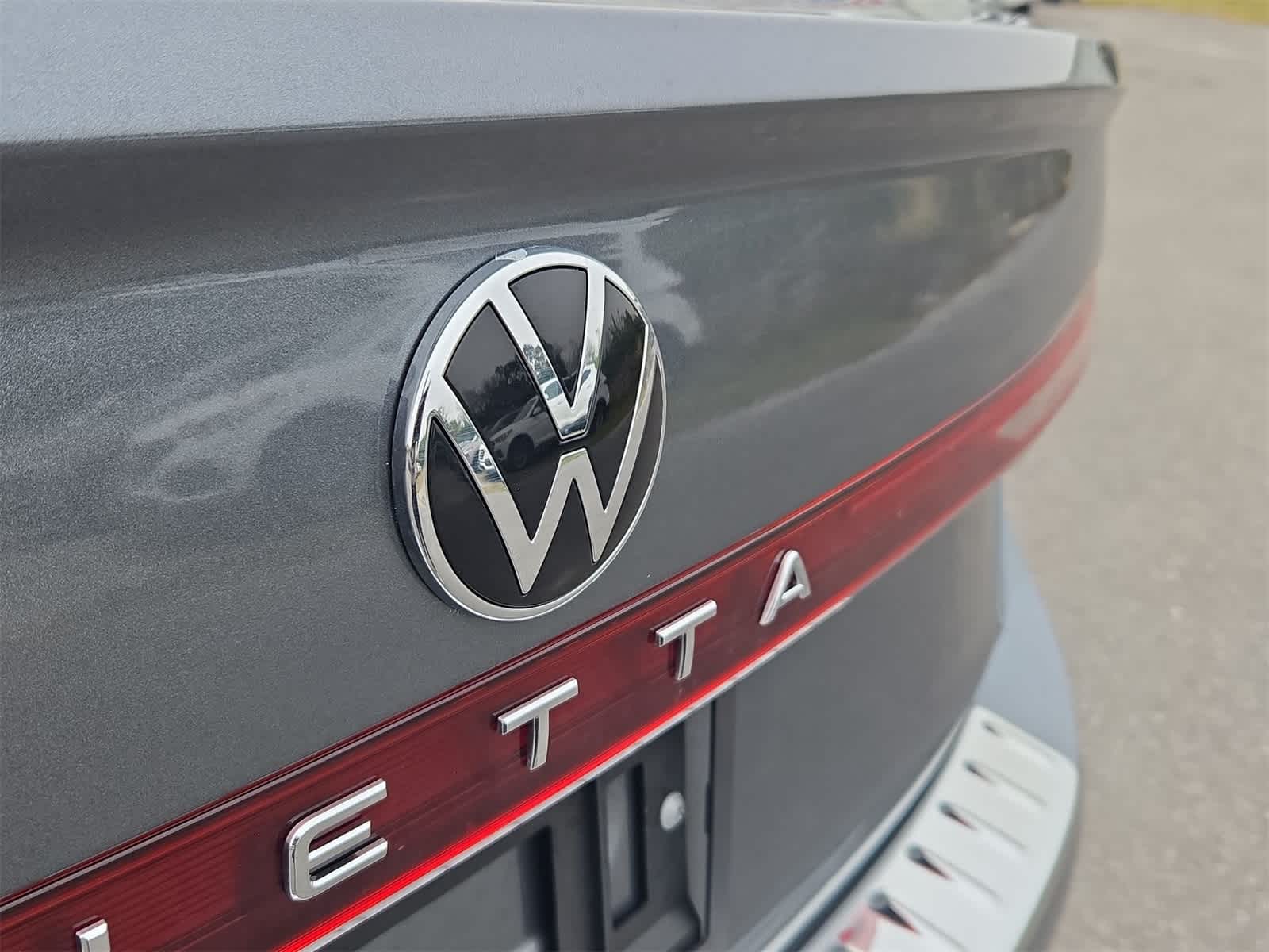 Thumbnail: 2026 Volkswagen Jetta - 12