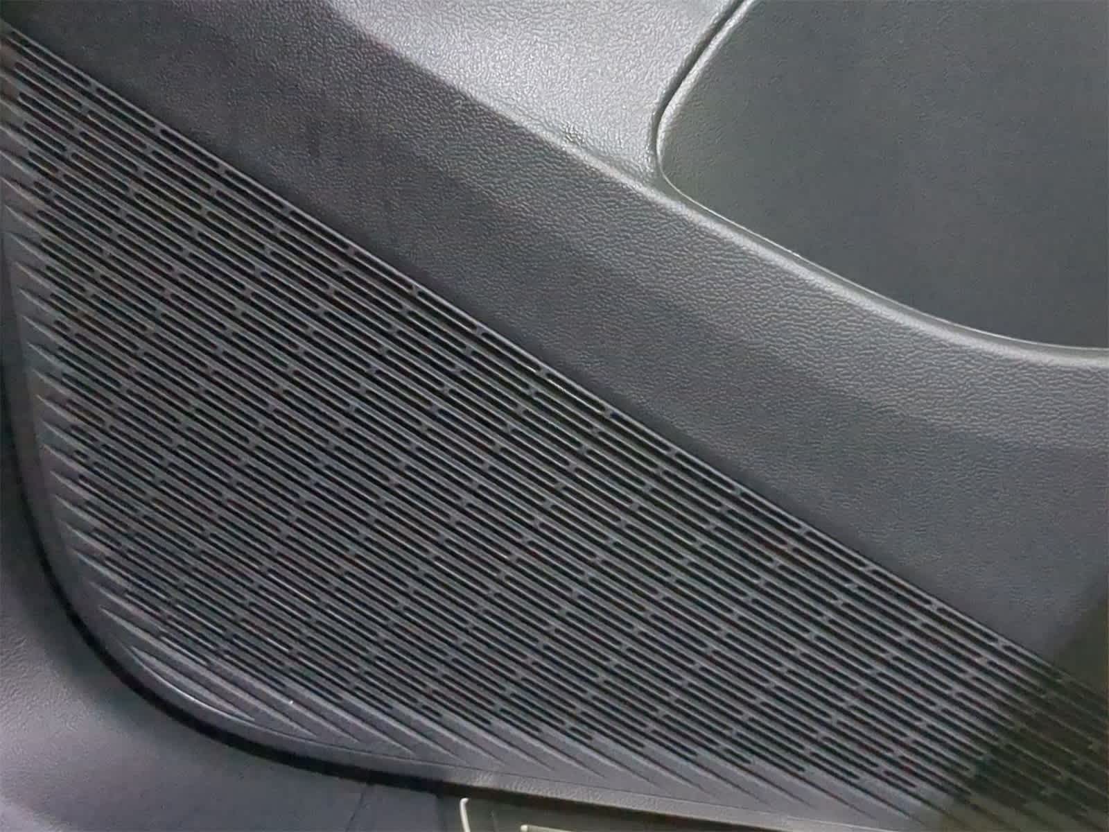 Thumbnail: 2025 Volkswagen Atlas - 30