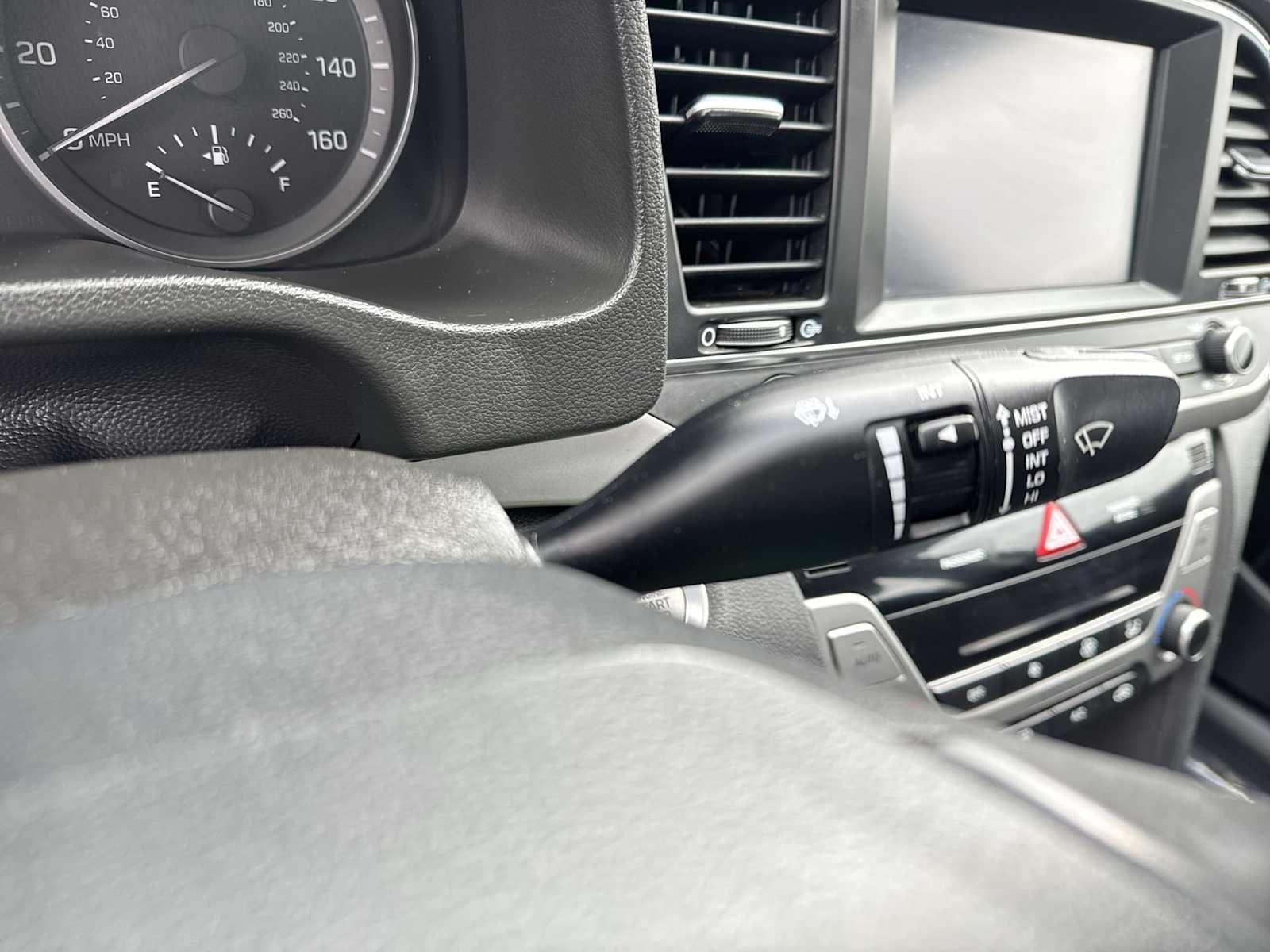 Thumbnail: 2018 Hyundai Elantra - 23