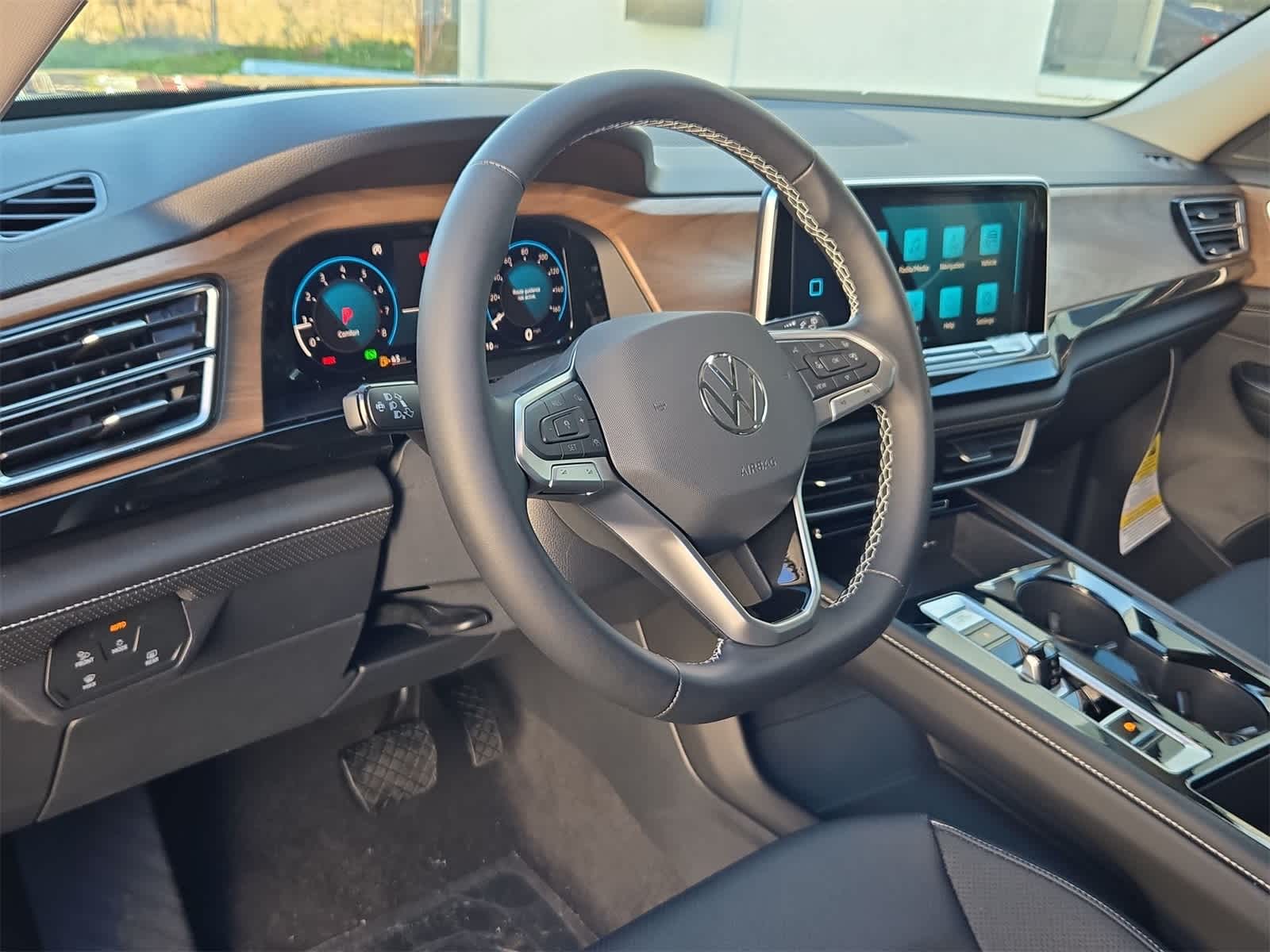 Thumbnail: 2026 Volkswagen Atlas - 10