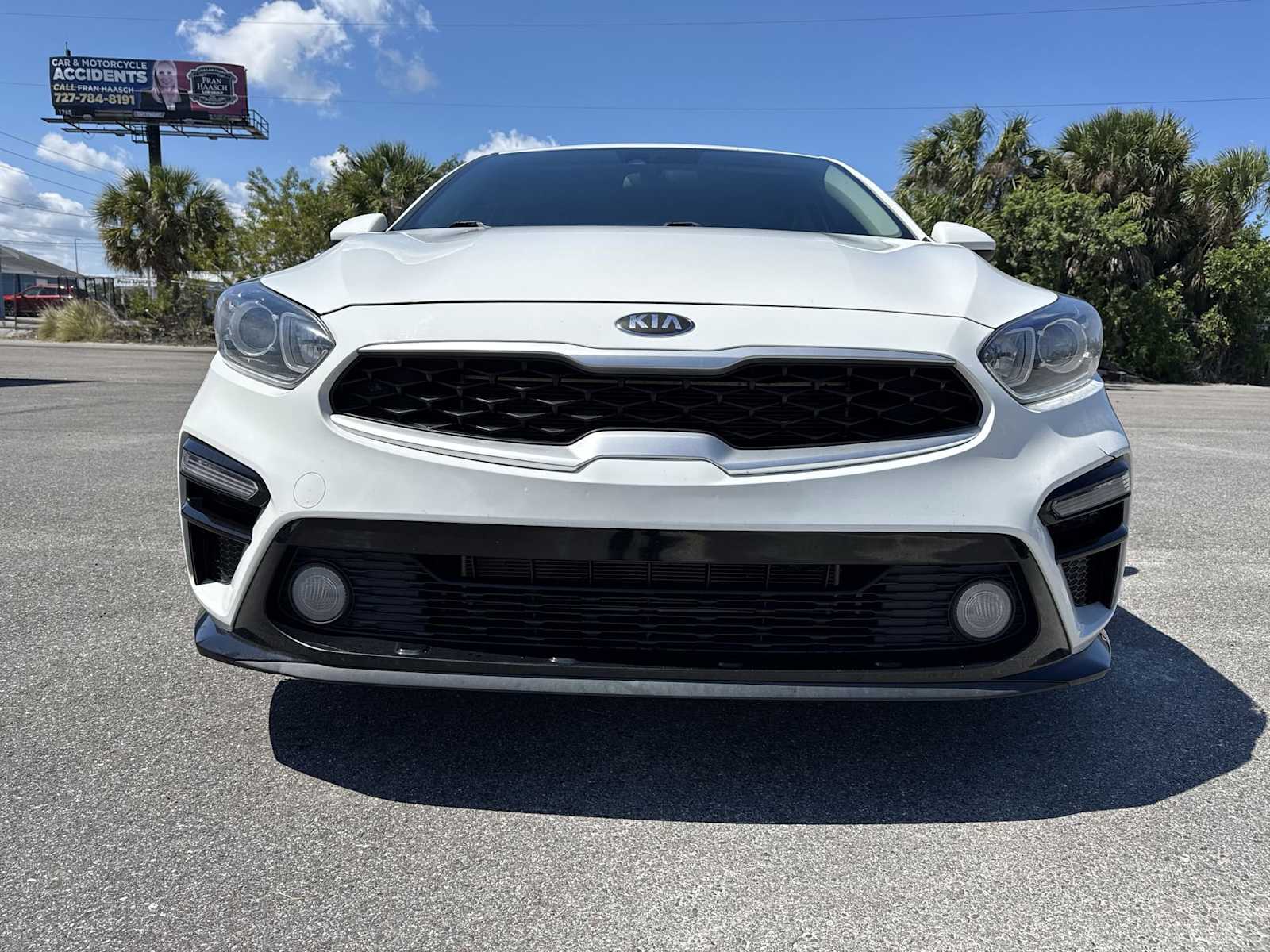 Thumbnail: 2020 Kia Forte - 9