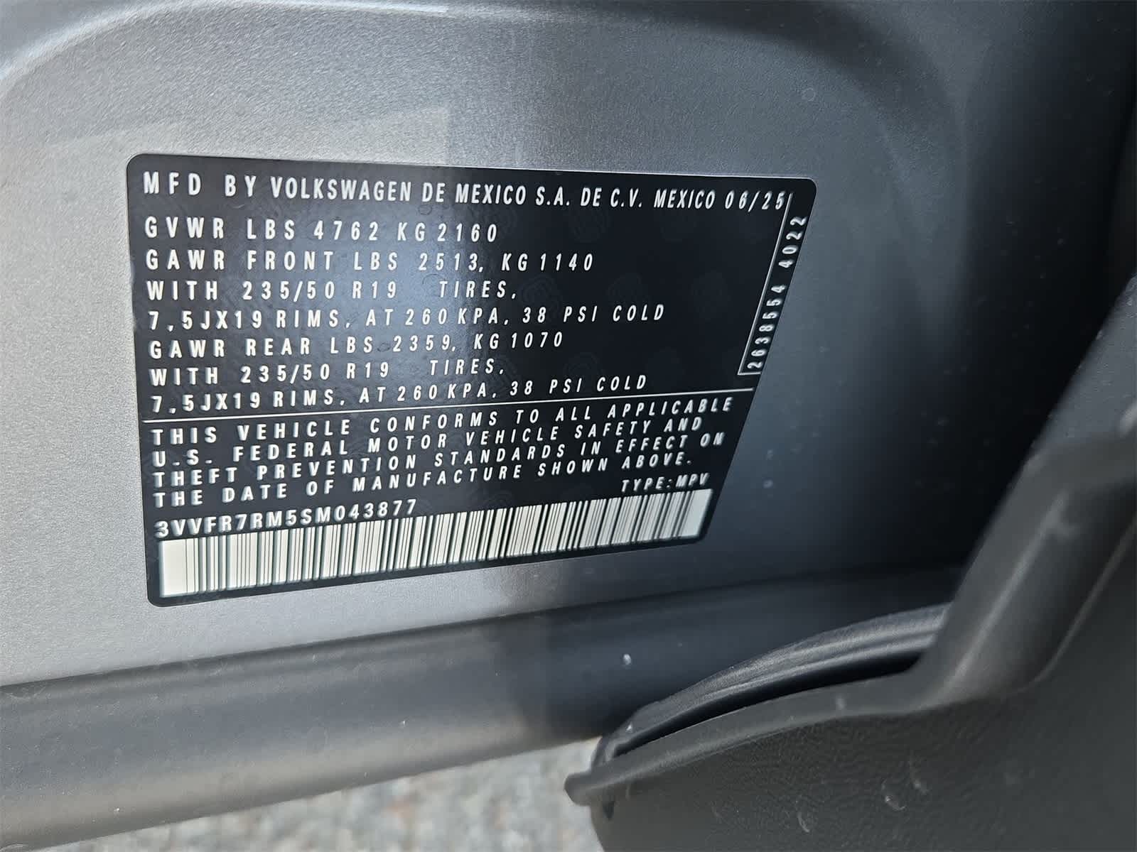 Thumbnail: 2025 Volkswagen Tiguan - 35