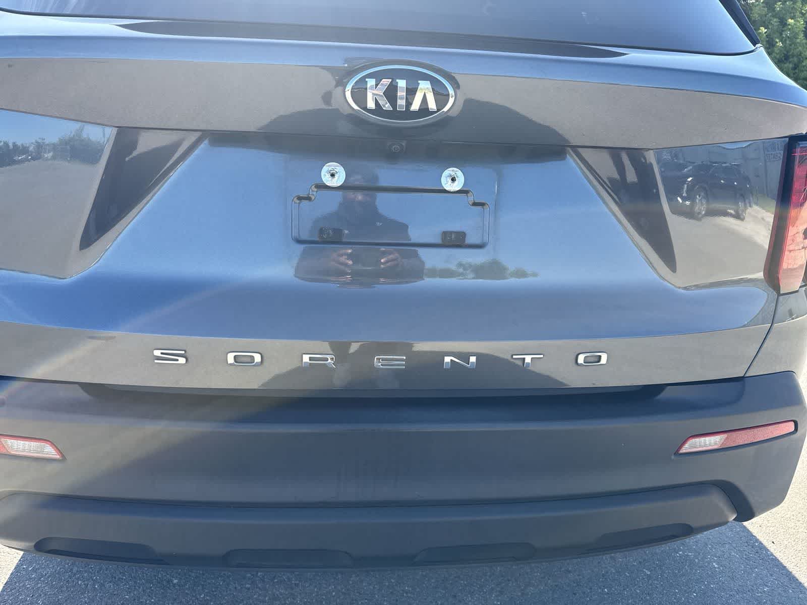 Thumbnail: 2021 Kia Sorento - 14