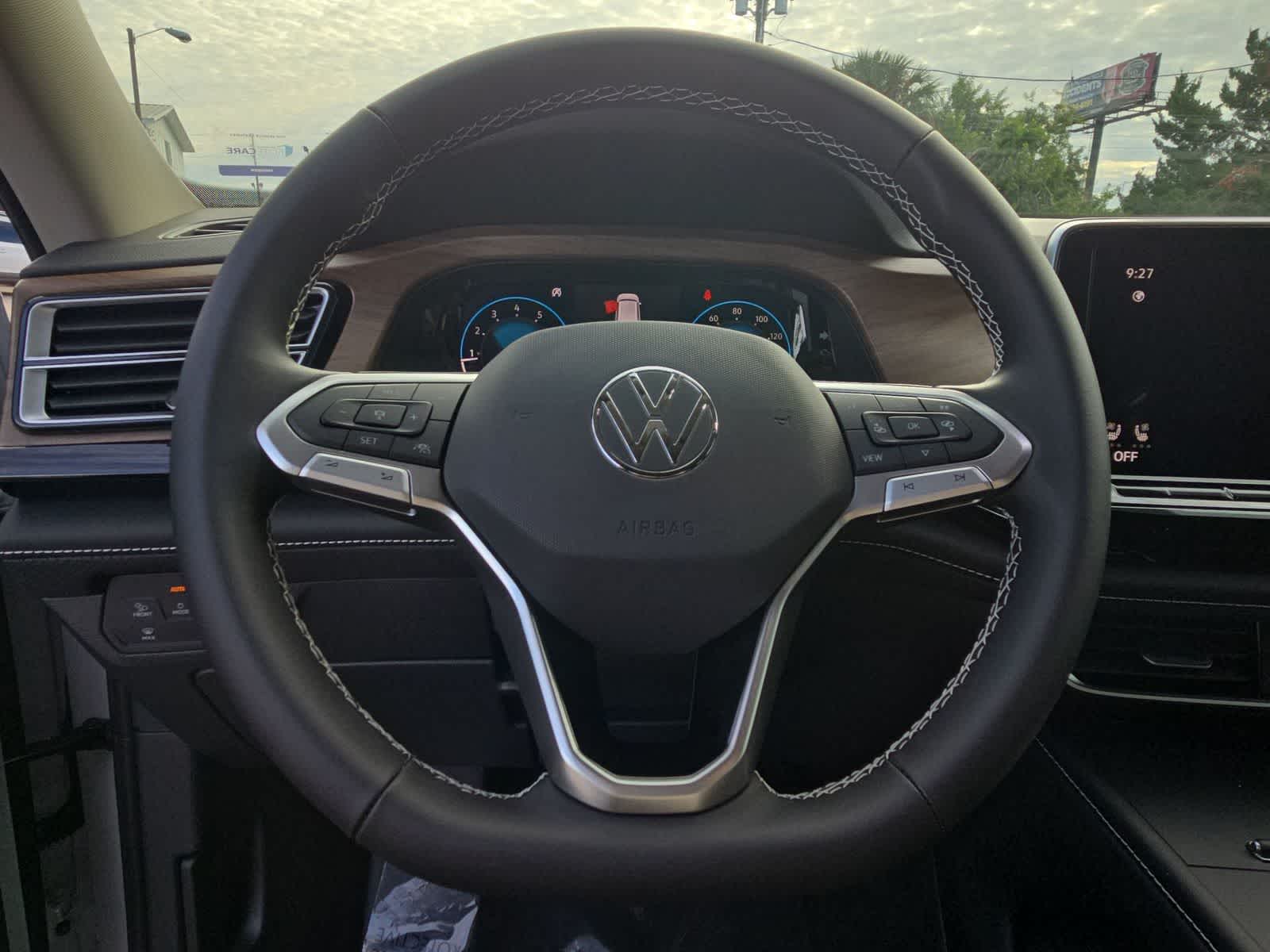 Thumbnail: 2026 Volkswagen Atlas - 29