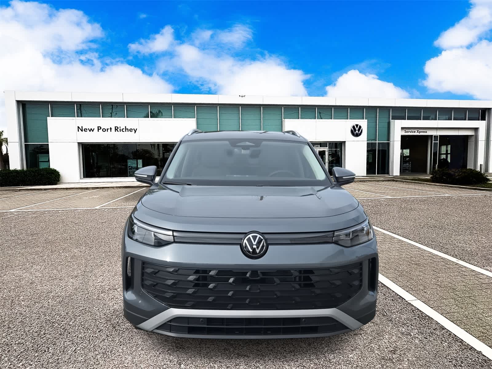 Thumbnail: 2025 Volkswagen Tiguan - 3