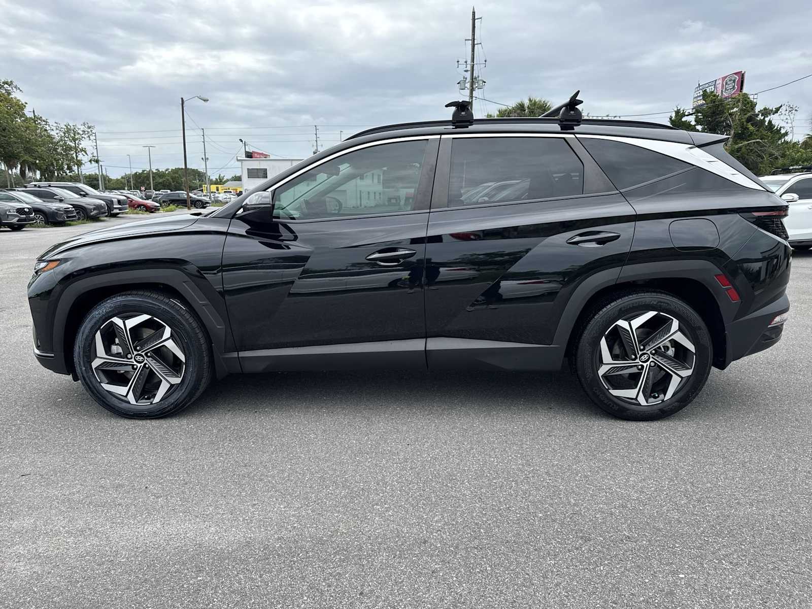 Thumbnail: 2024 Hyundai Tucson - 3