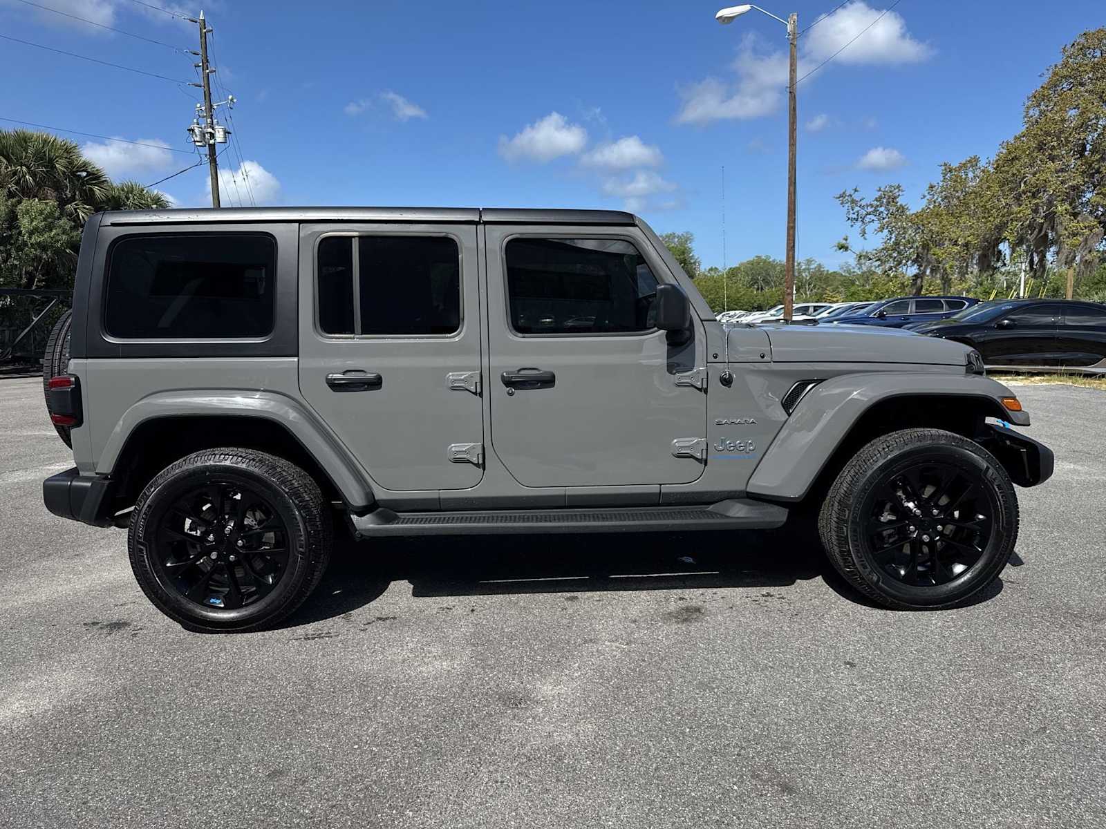 Thumbnail: 2023 Jeep Wrangler - 7