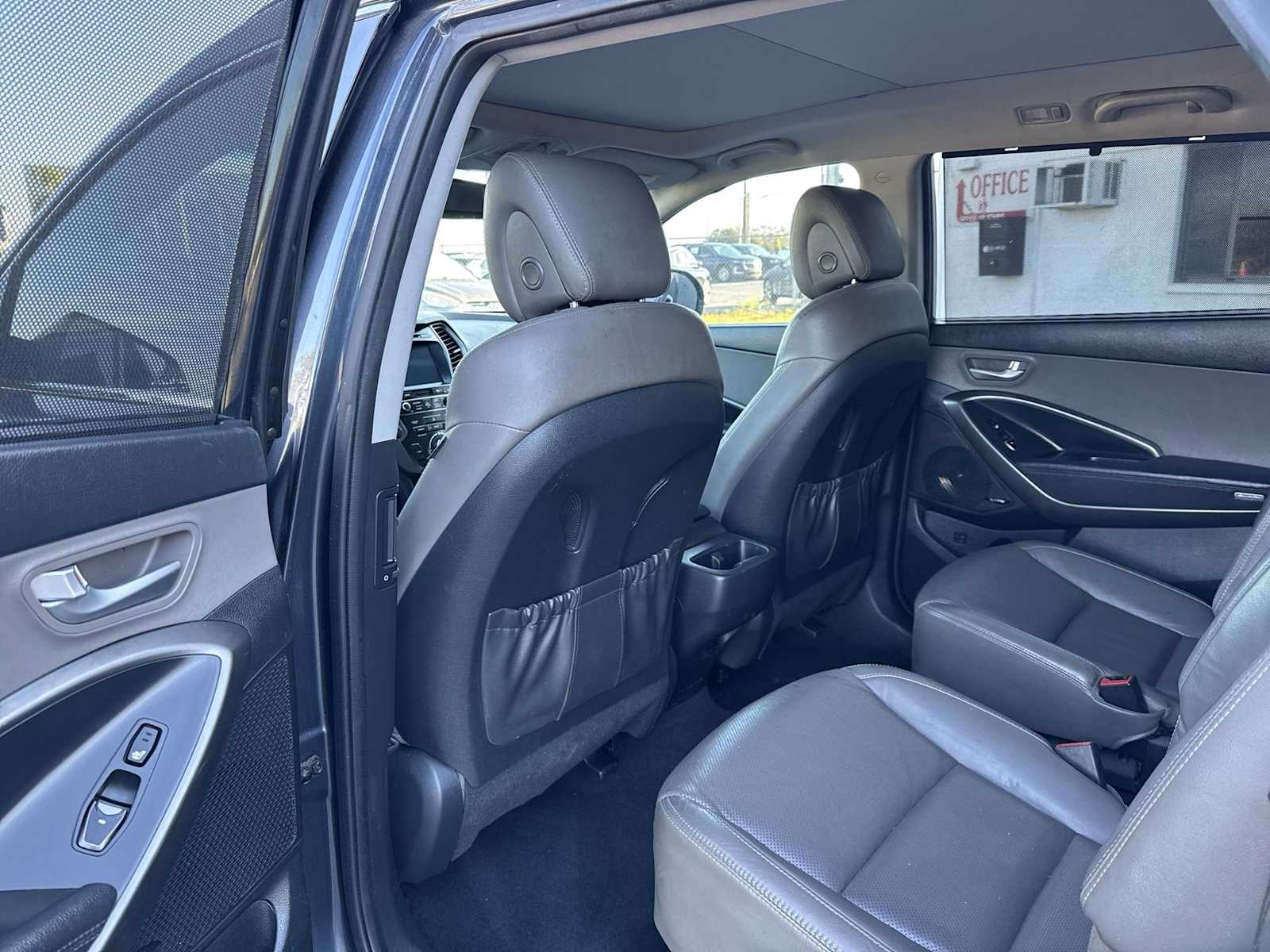 Thumbnail: 2017 Hyundai Santa Fe - 18