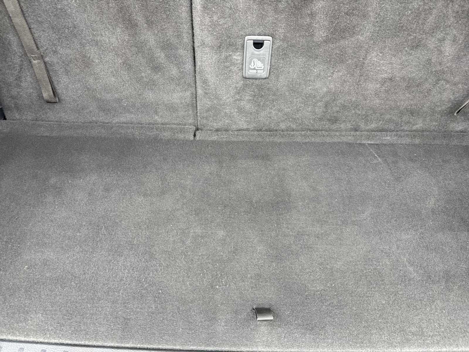 Thumbnail: 2023 Toyota Highlander - 33