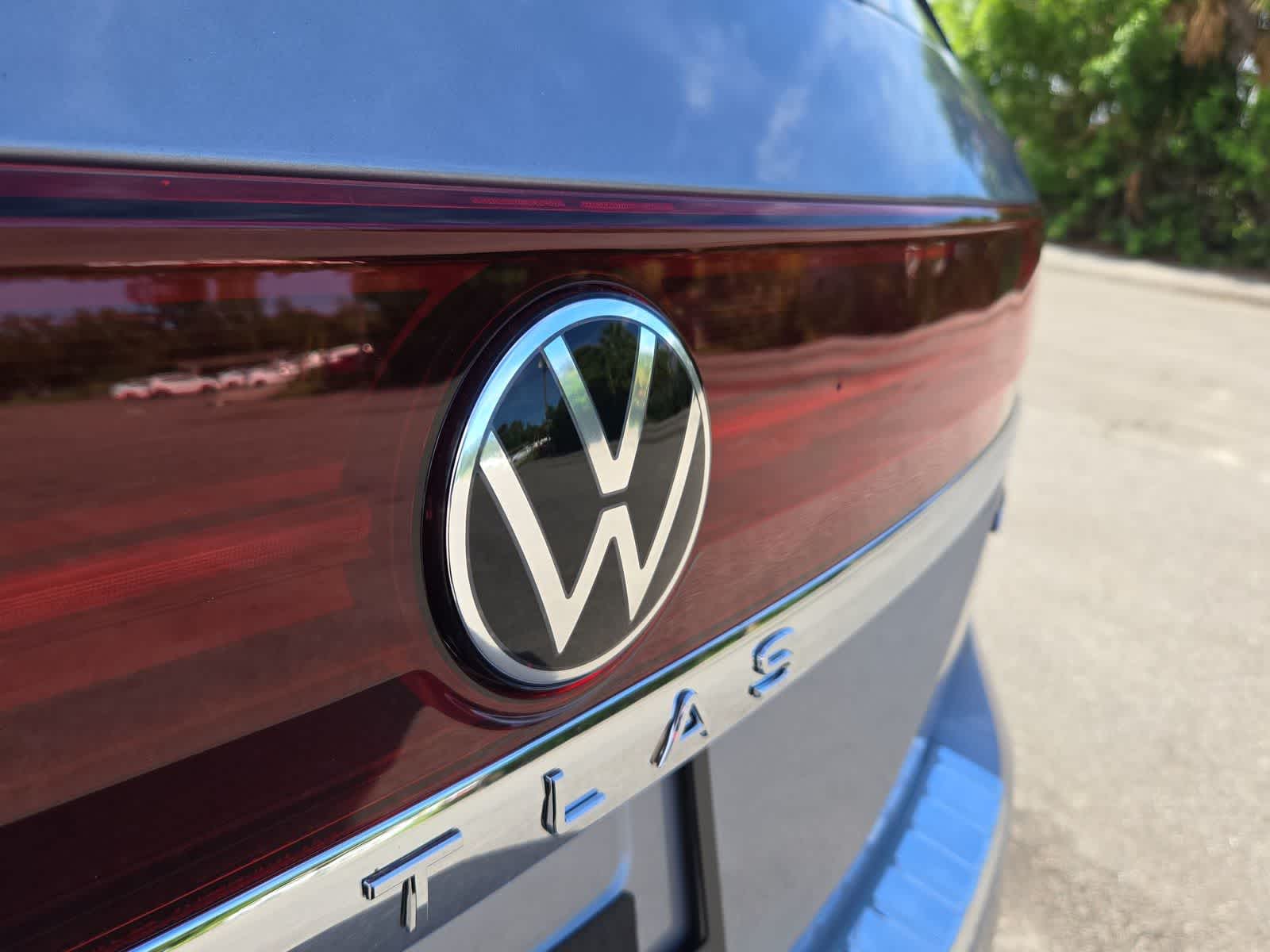 Thumbnail: 2026 Volkswagen Atlas - 12