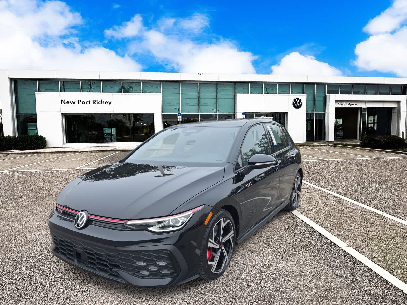 Thumbnail: 2026 Volkswagen Golf - 4