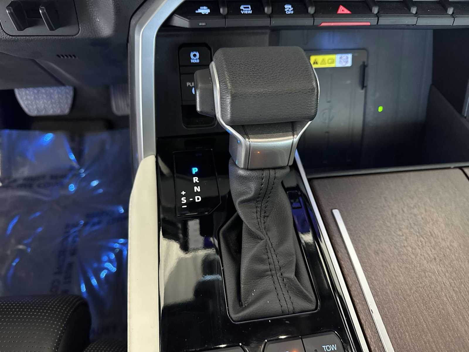 Thumbnail: 2023 Toyota Tundra - 32