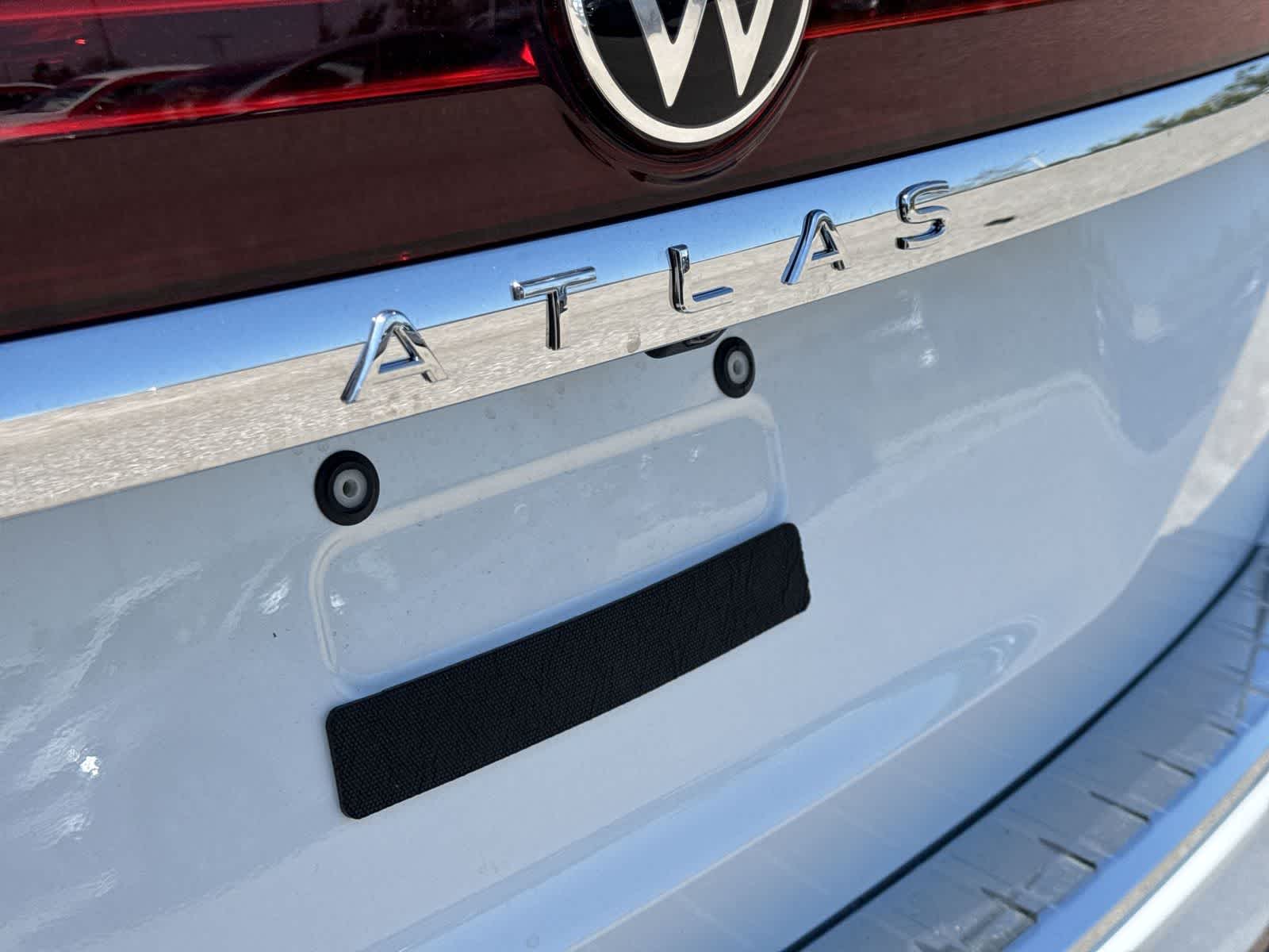 Thumbnail: 2026 Volkswagen Atlas - 10