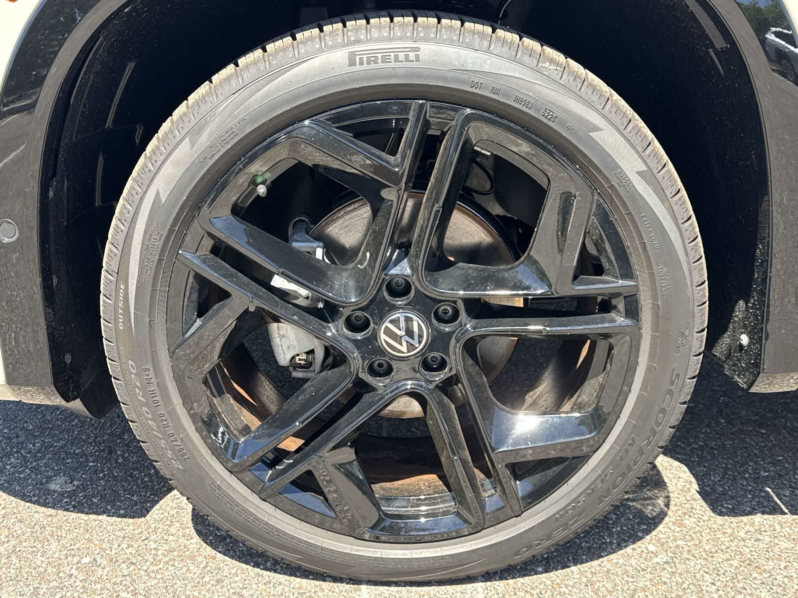 Thumbnail: 2026 Volkswagen Tiguan - 12