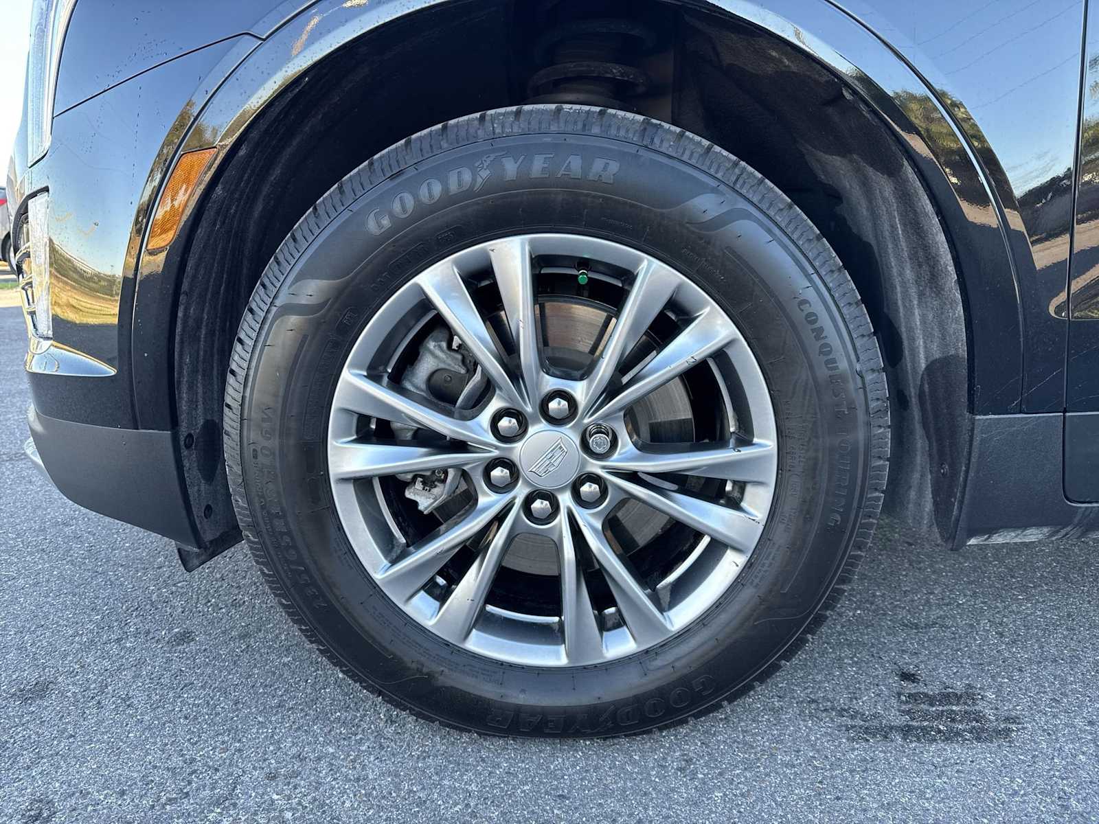 Thumbnail: 2023 Cadillac XT5 - 12