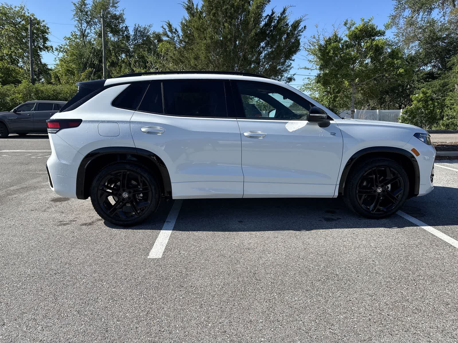 Thumbnail: 2026 Volkswagen Tiguan - 7