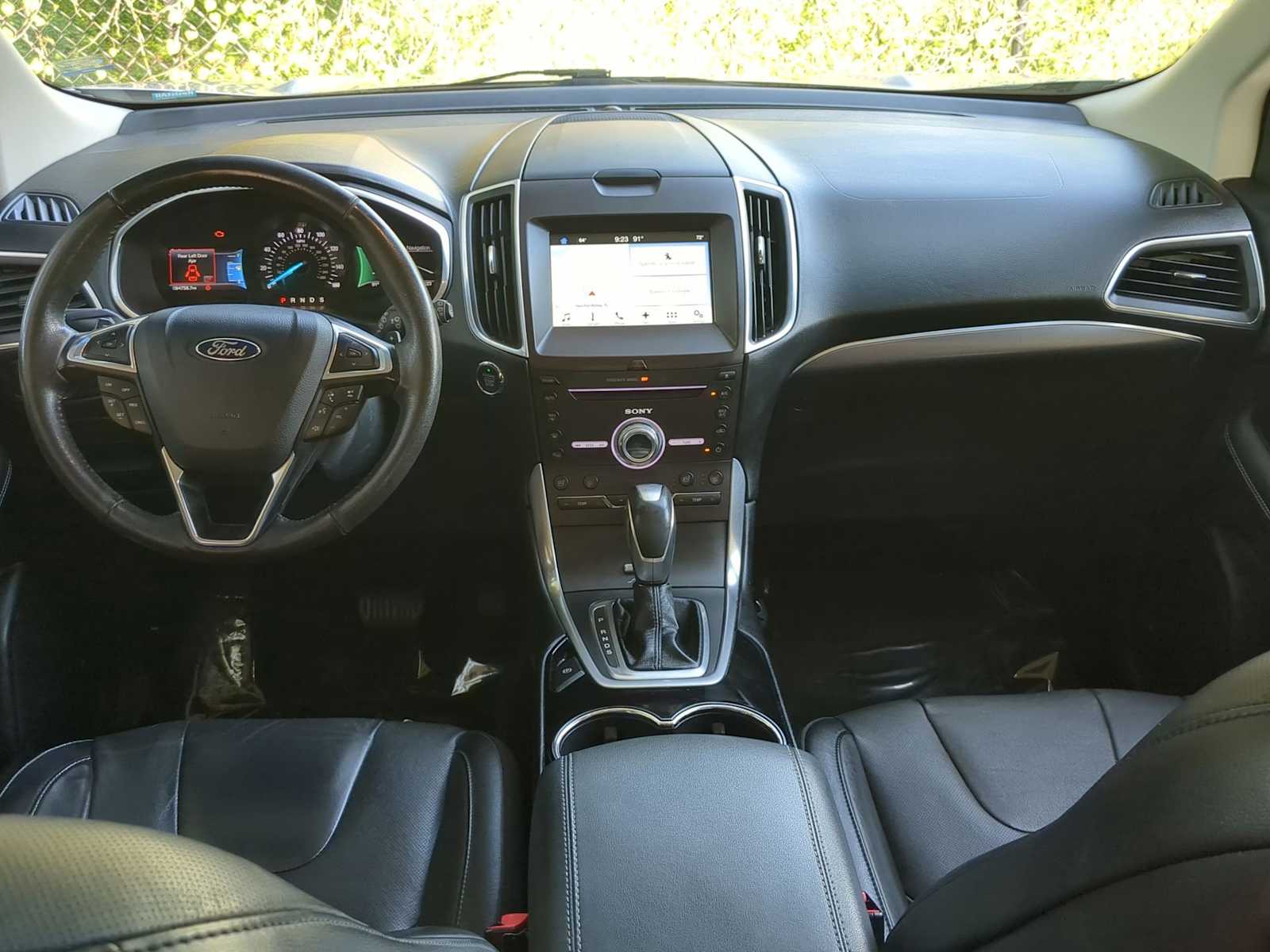 Thumbnail: 2017 Ford Edge - 16