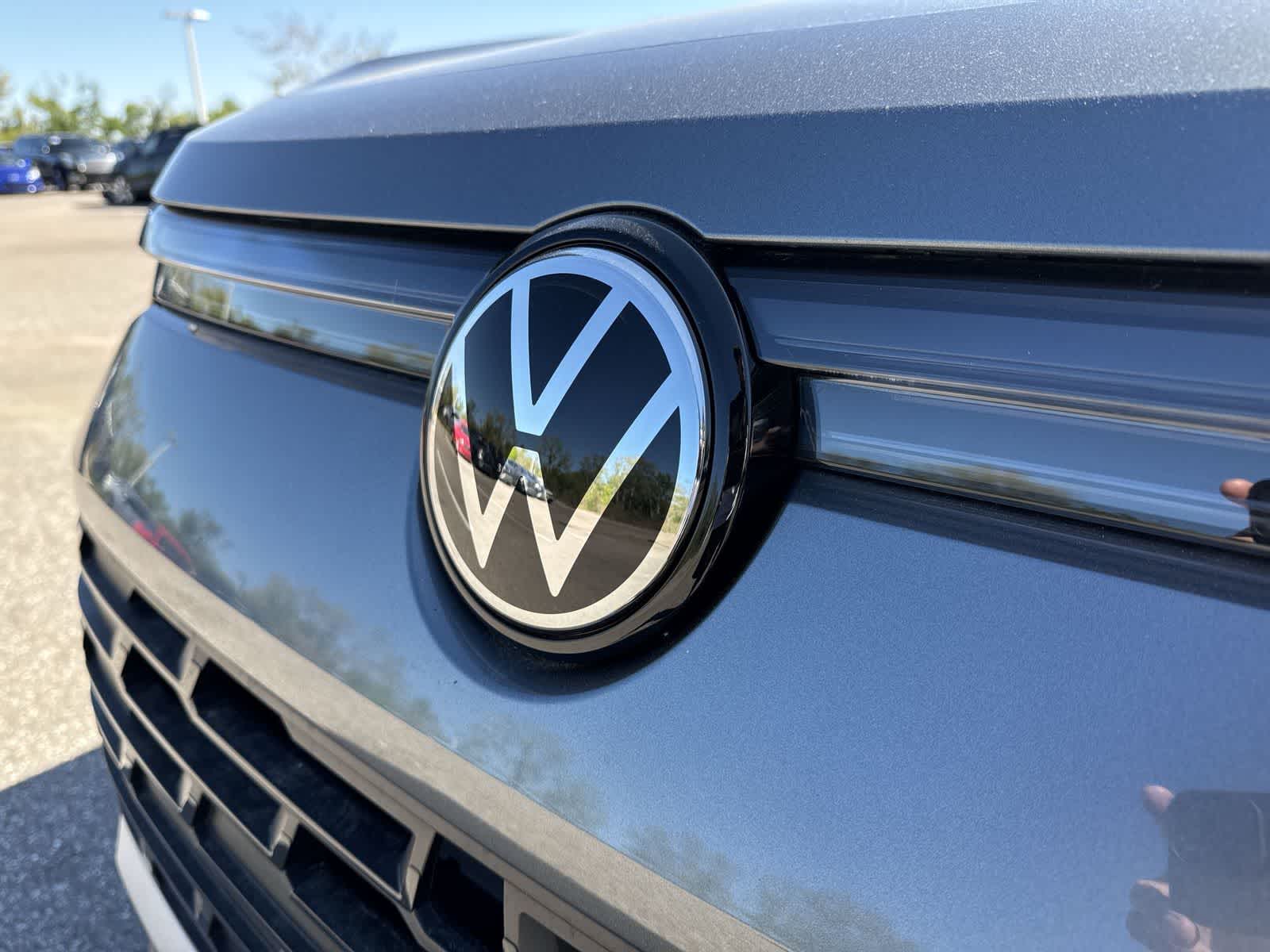 Thumbnail: 2026 Volkswagen Tiguan - 10