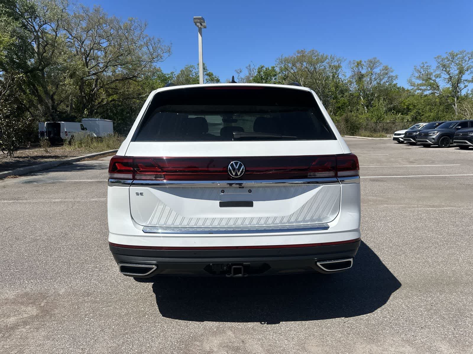 Thumbnail: 2026 Volkswagen Atlas - 5