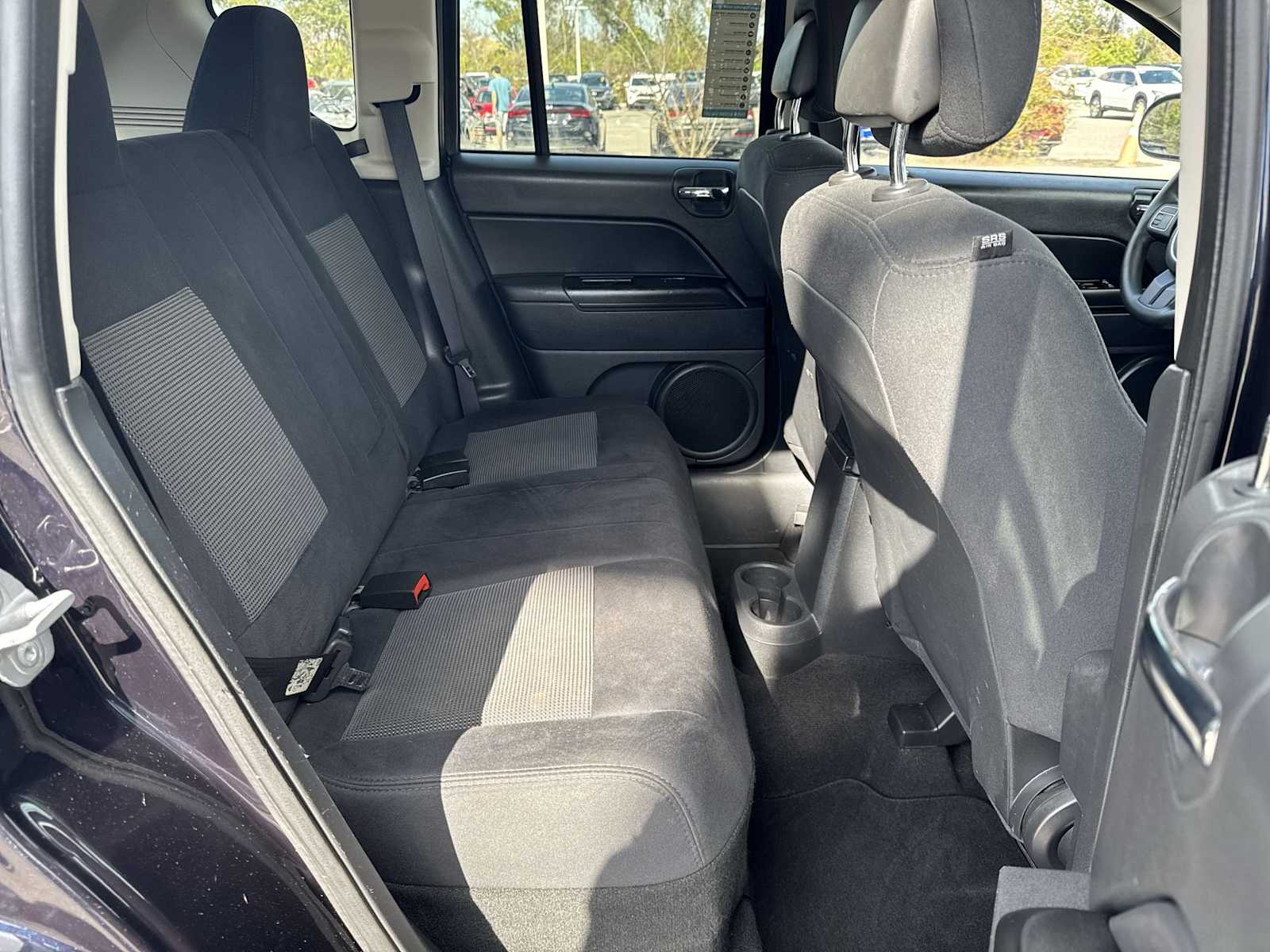 Thumbnail: 2011 Jeep Compass - 18