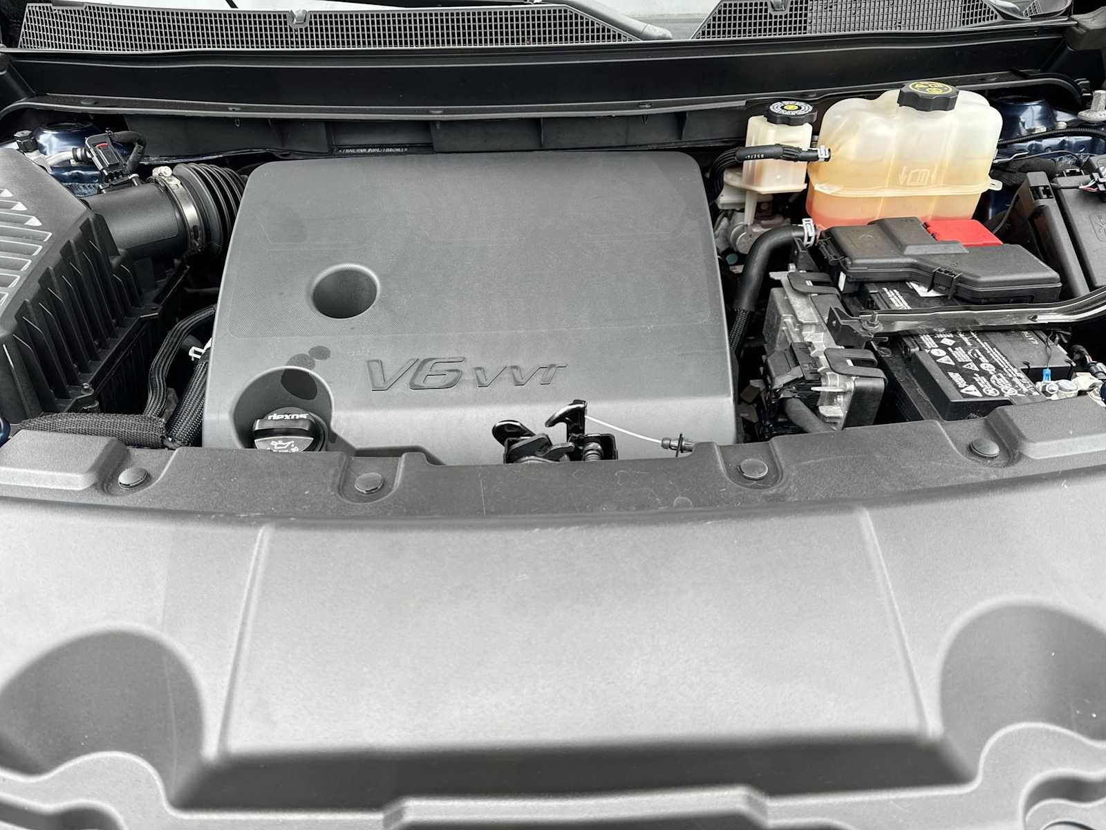 Thumbnail: 2022 Chevrolet Traverse - 14