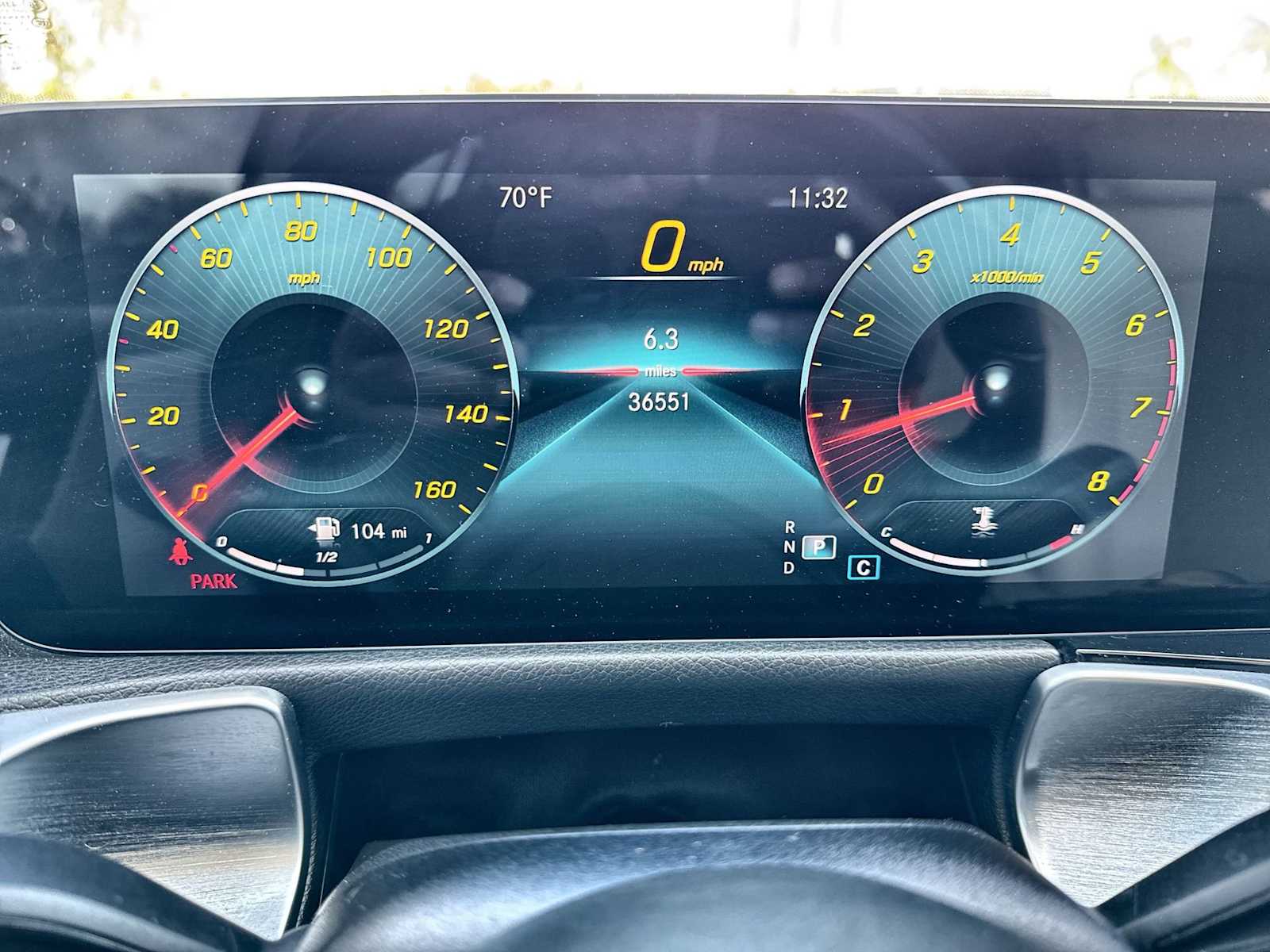 Thumbnail: 2022 Mercedes-Benz GLB - 32