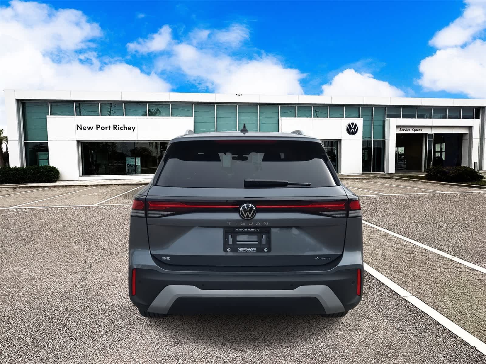 Thumbnail: 2025 Volkswagen Tiguan - 7