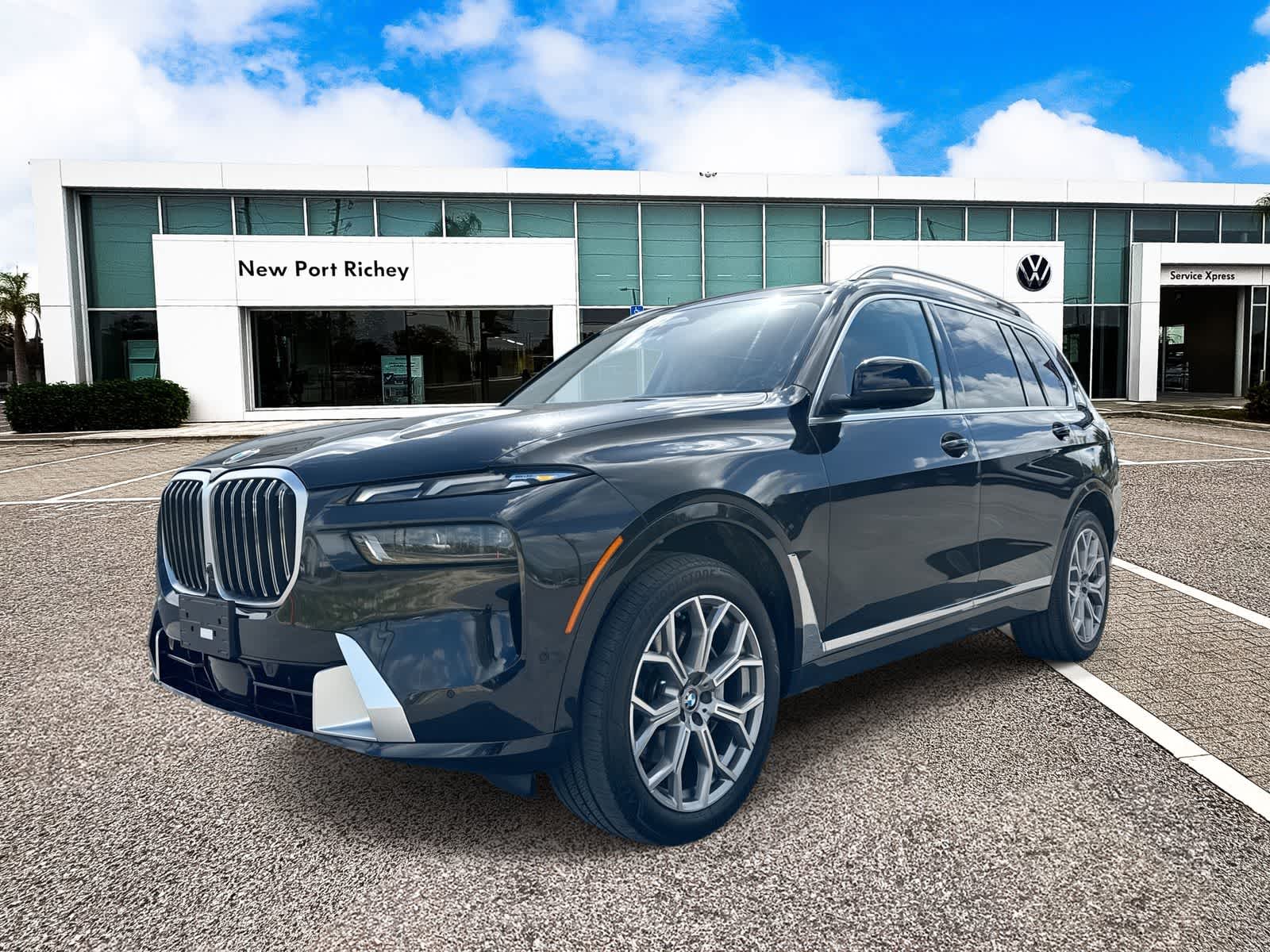 Thumbnail: 2023 BMW X7 - 2