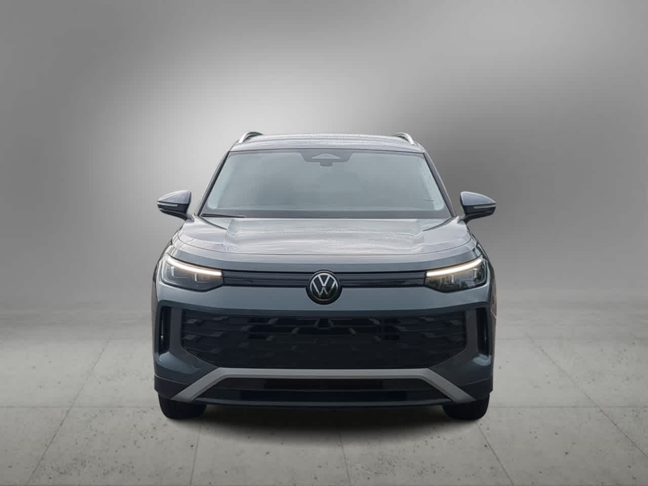 Thumbnail: 2025 Volkswagen Tiguan - 3