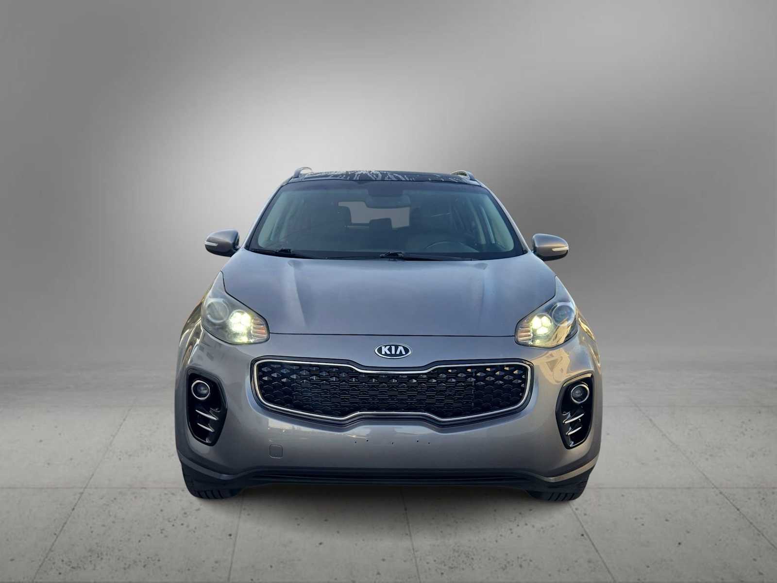 Thumbnail: 2018 Kia Sportage - 3
