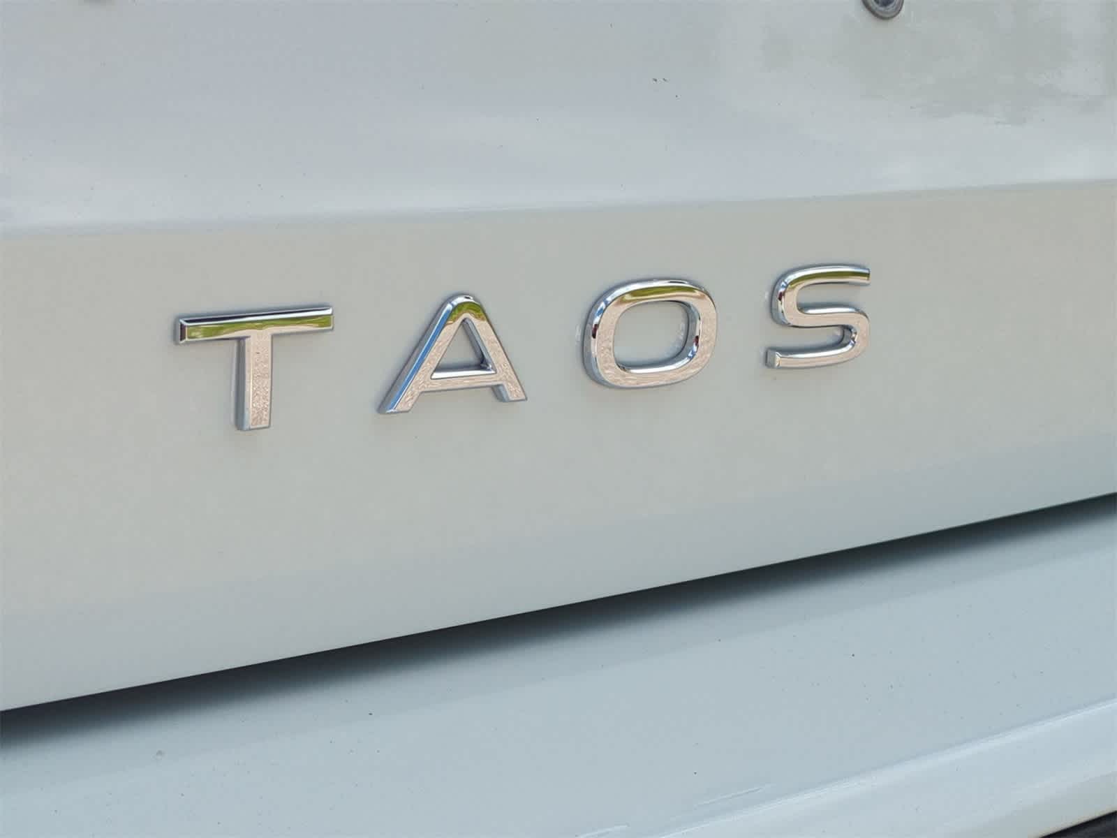 Thumbnail: 2025 Volkswagen Taos - 13