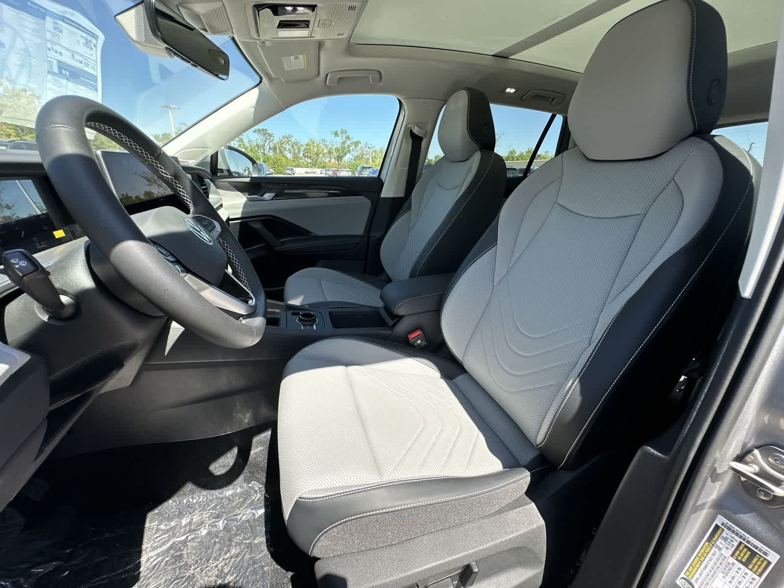 Thumbnail: 2026 Volkswagen Tiguan - 15