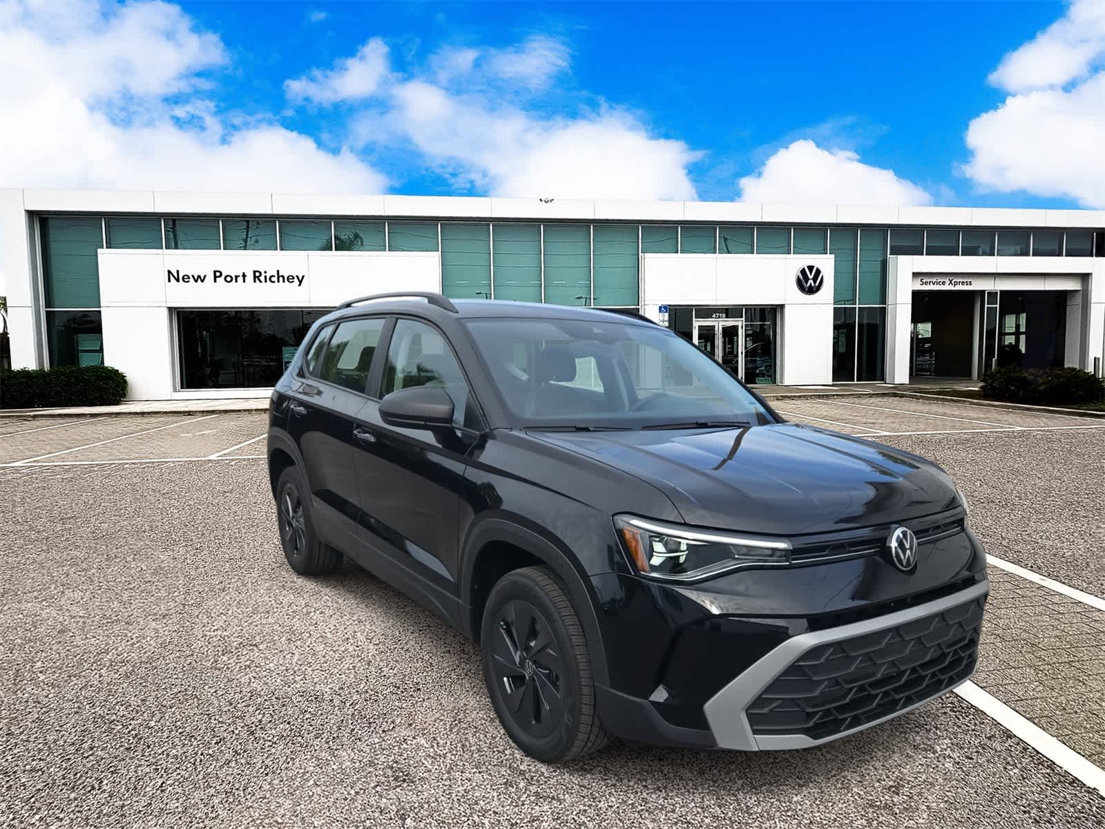 Thumbnail: 2025 Volkswagen Taos - 2