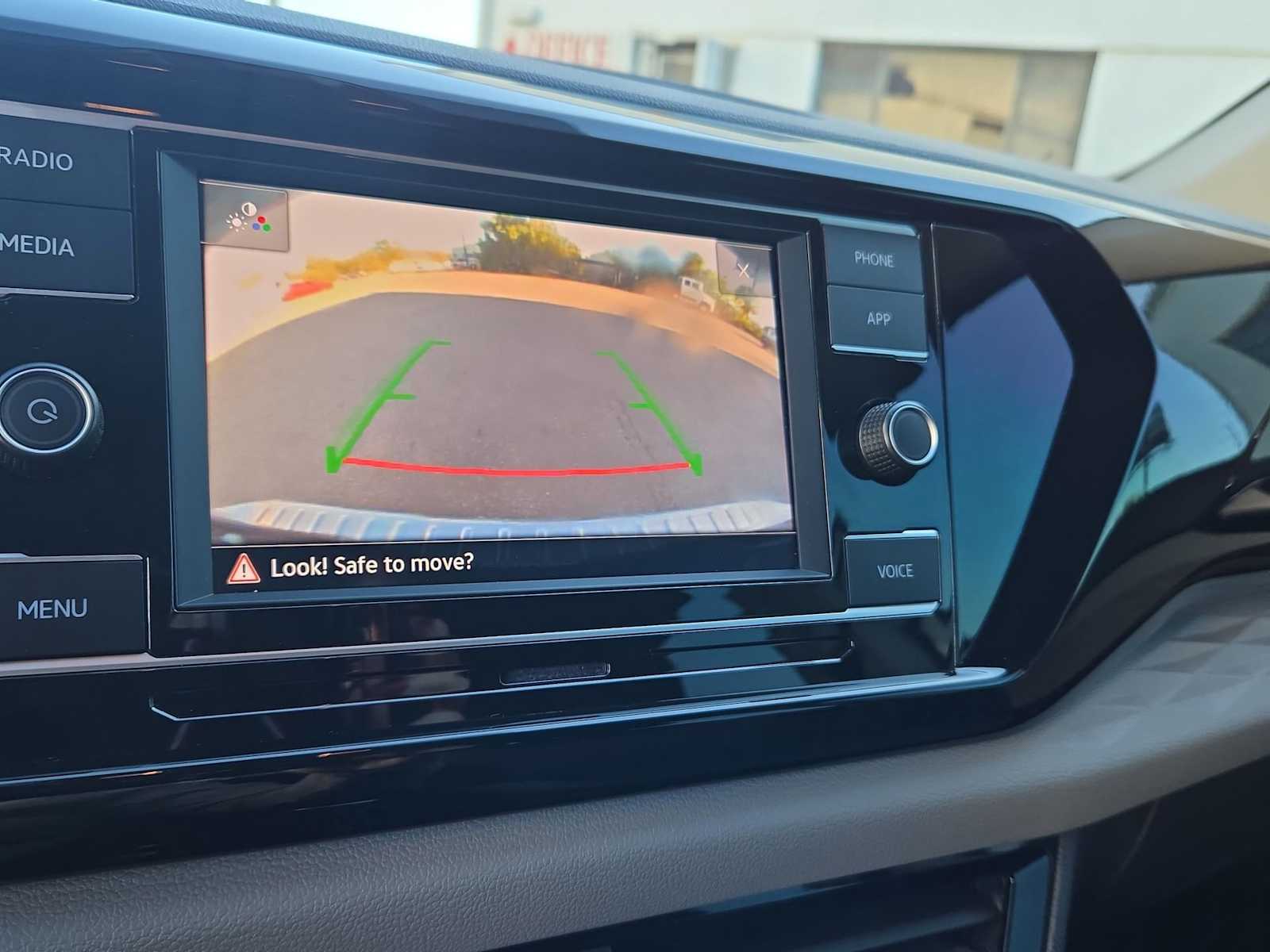 Thumbnail: 2024 Volkswagen Taos - 27