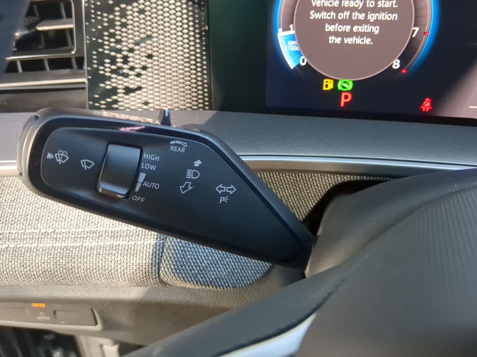 Thumbnail: 2025 Volkswagen Tiguan - 24