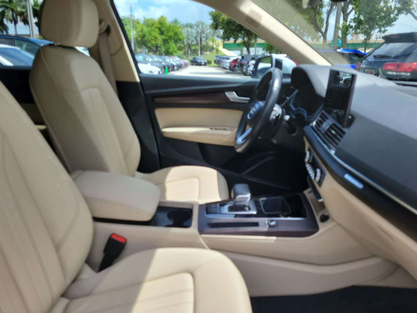 Thumbnail: 2023 Audi Q5 - 21