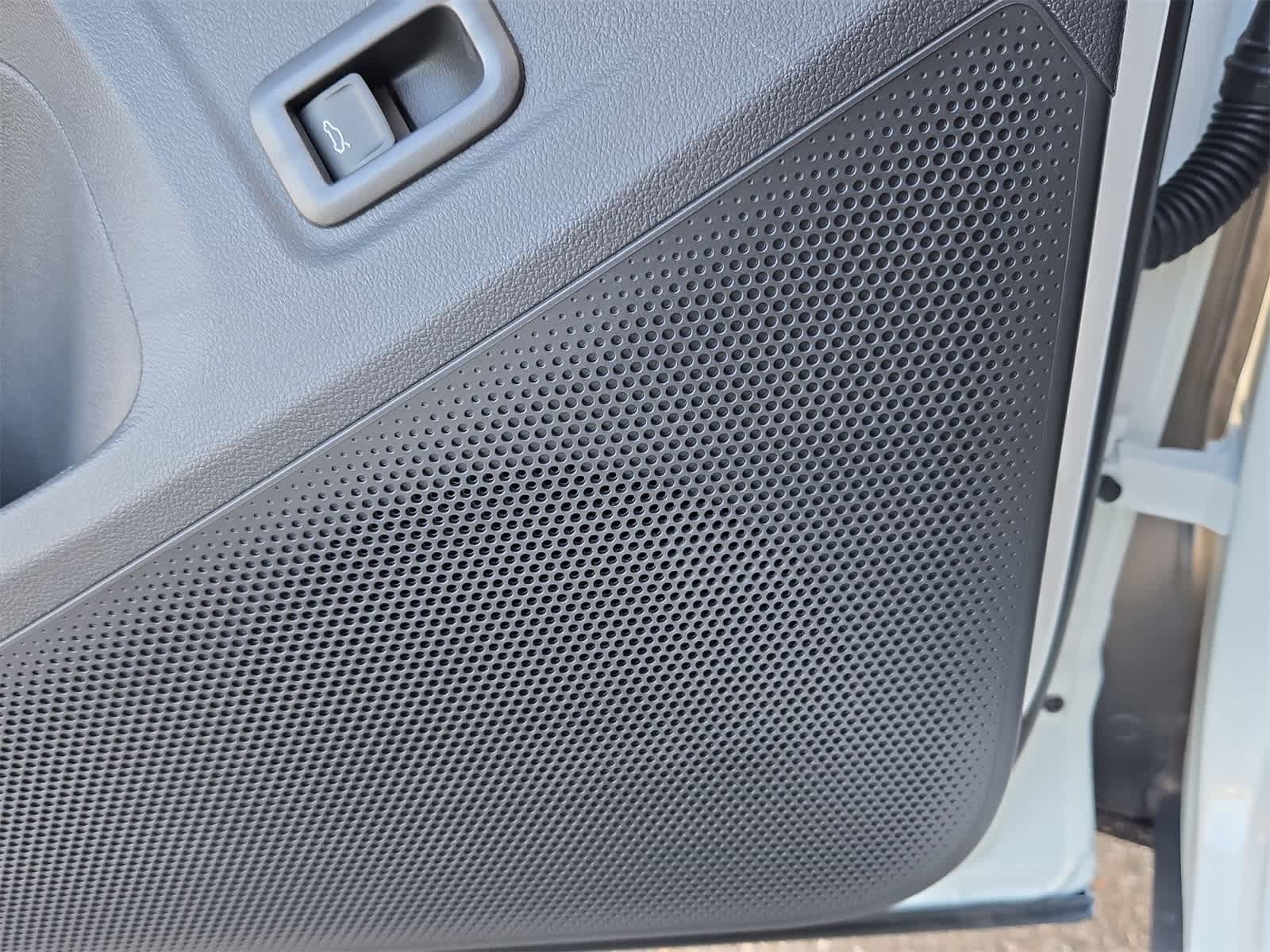 Thumbnail: 2025 Volkswagen Tiguan - 29