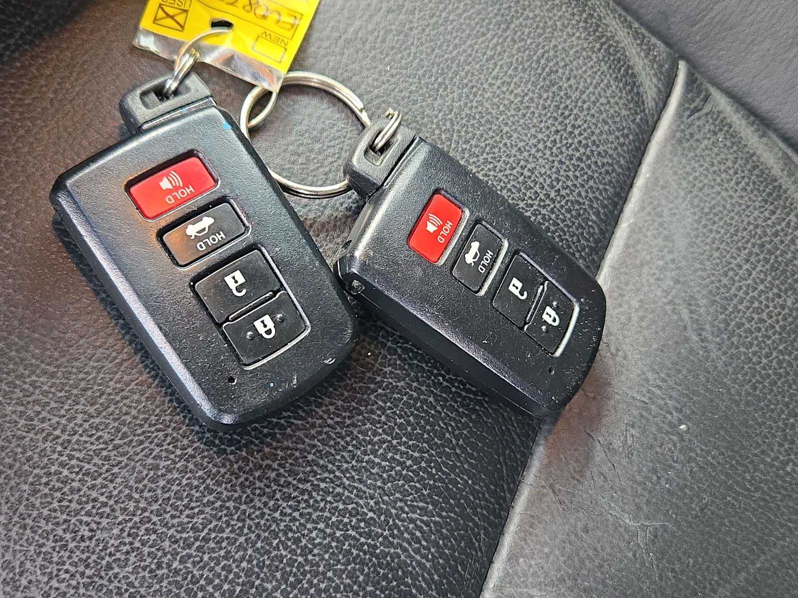 Thumbnail: 2014 Toyota Avalon - 33