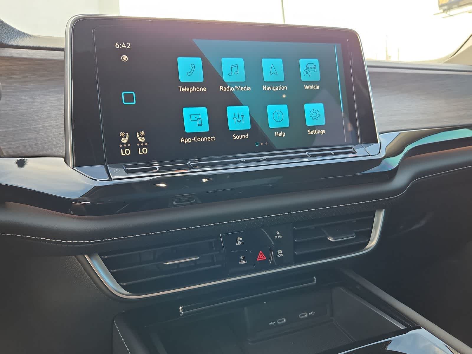 Thumbnail: 2026 Volkswagen Atlas - 29