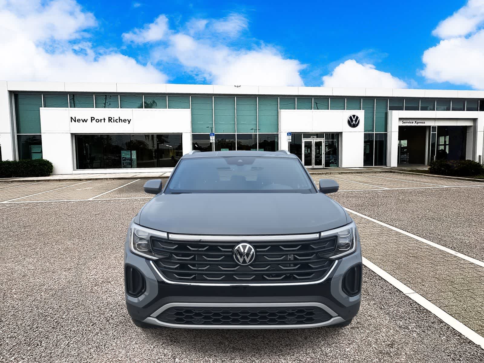 Thumbnail: 2026 Volkswagen Atlas - 3